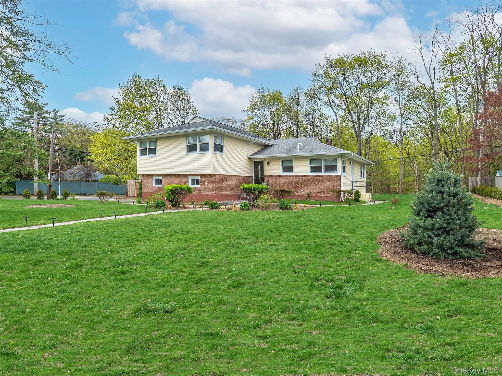 1 Milford Lane, Glen Cove, NY, 3 Bedrooms Bedrooms, 7 Rooms Rooms,2 BathroomsBathrooms,Residential Lease,For Rent,Milford,0,962950 1 Milford Lane, Glen Cove, NY, 3 Bedrooms Bedrooms, 7 Rooms Rooms,2 BathroomsBathrooms,Residential Lease,For Rent,Milford,0,962950