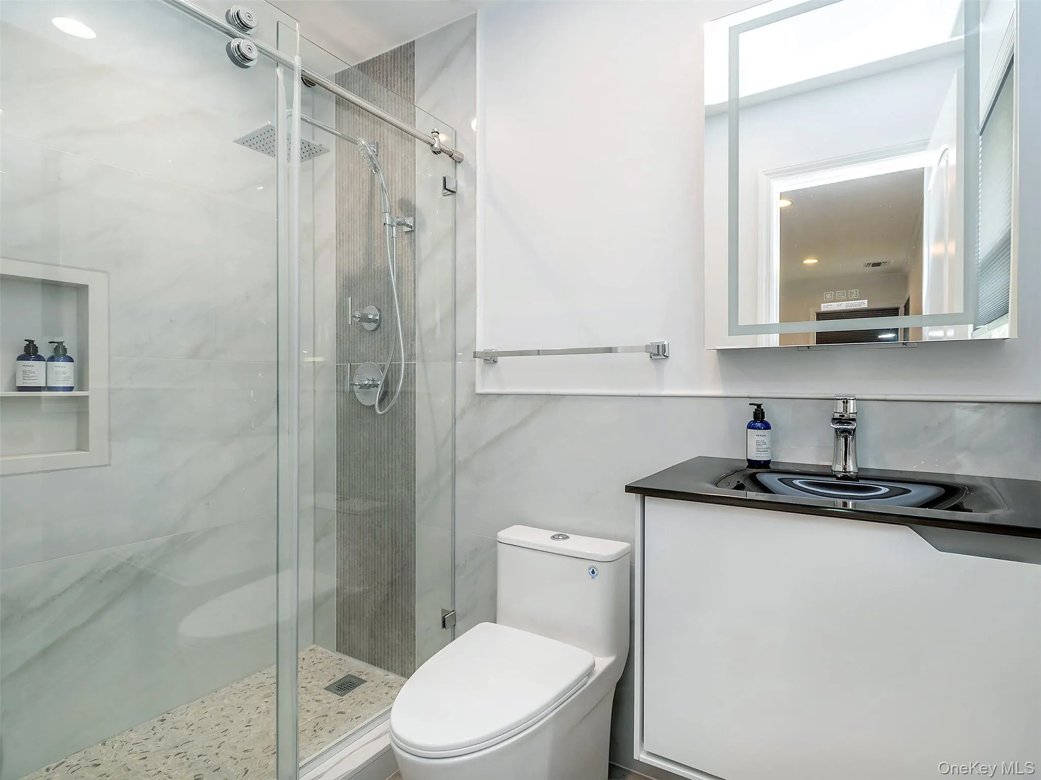 1 Milford Lane, Glen Cove, NY, 3 Bedrooms Bedrooms, 7 Rooms Rooms,2 BathroomsBathrooms,Residential Lease,For Rent,Milford,0,962950 1 Milford Lane, Glen Cove, NY, 3 Bedrooms Bedrooms, 7 Rooms Rooms,2 BathroomsBathrooms,Residential Lease,For Rent,Milford,0,962950