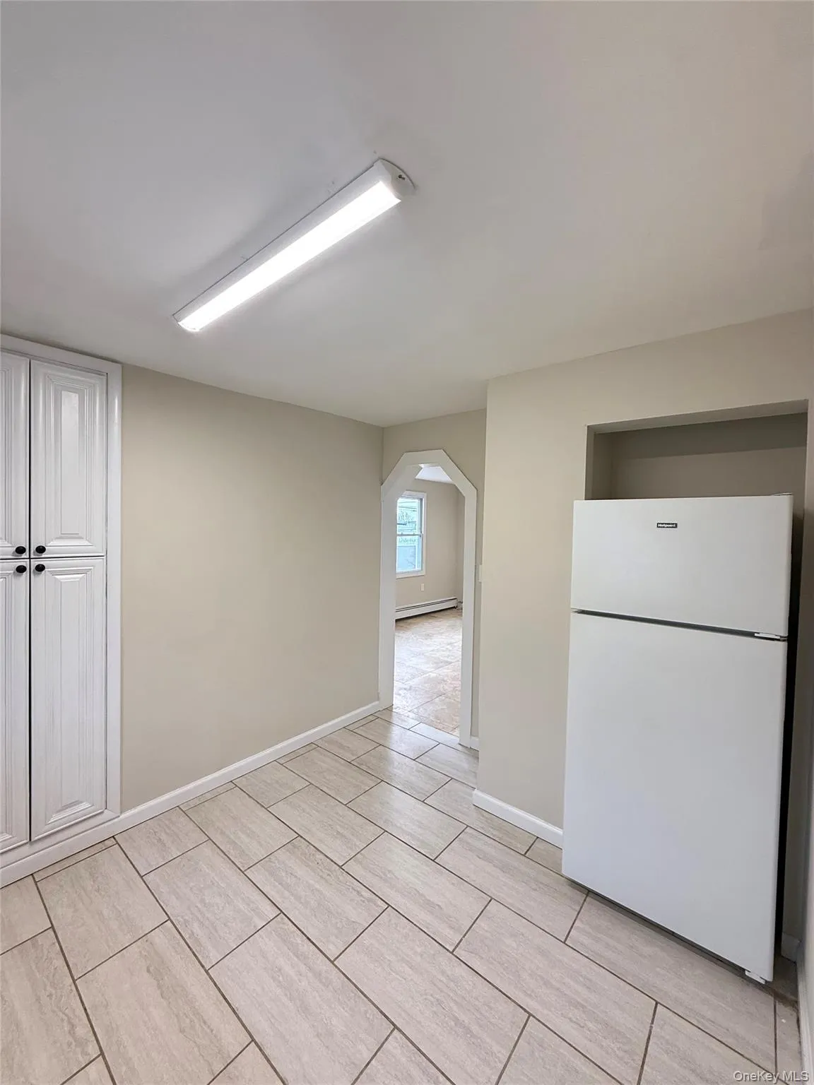 202 Wellwood Avenue, Babylon, NY, 1 Bedroom Bedrooms, 3 Rooms Rooms,1 BathroomBathrooms,Residential Lease,For Rent,Wellwood,0,962964 202 Wellwood Avenue, Babylon, NY, 1 Bedroom Bedrooms, 3 Rooms Rooms,1 BathroomBathrooms,Residential Lease,For Rent,Wellwood,0,962964