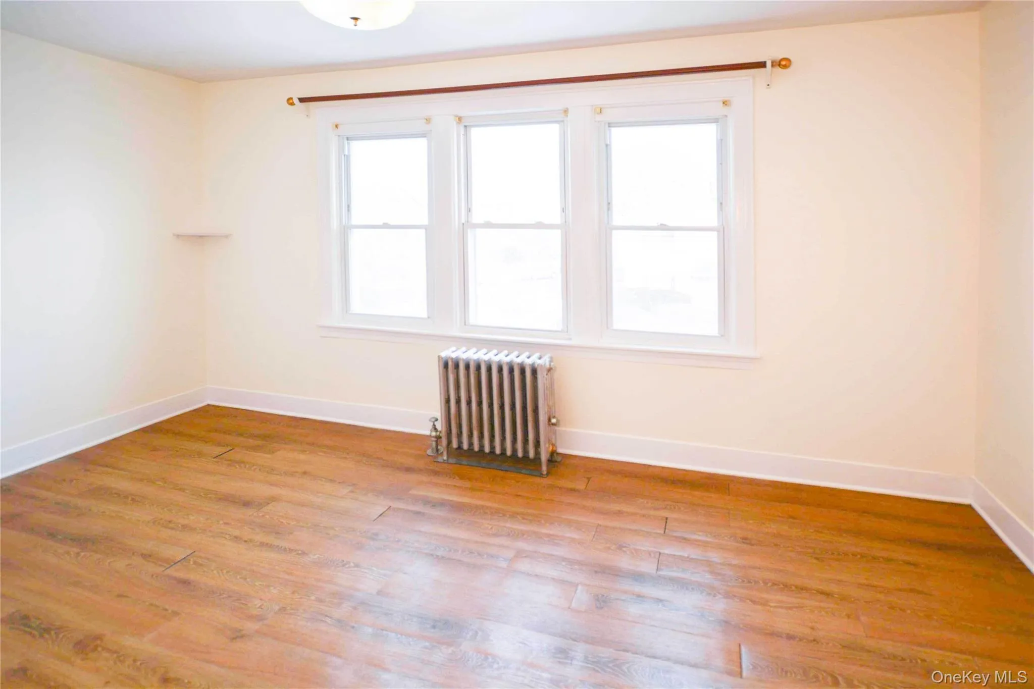 24-10 Gillmore Street, New York, NY, 1 Bedroom Bedrooms, 3 Rooms Rooms,1 BathroomBathrooms,Residential Lease,For Rent,Gillmore,0,962978 24-10 Gillmore Street, New York, NY, 1 Bedroom Bedrooms, 3 Rooms Rooms,1 BathroomBathrooms,Residential Lease,For Rent,Gillmore,0,962978