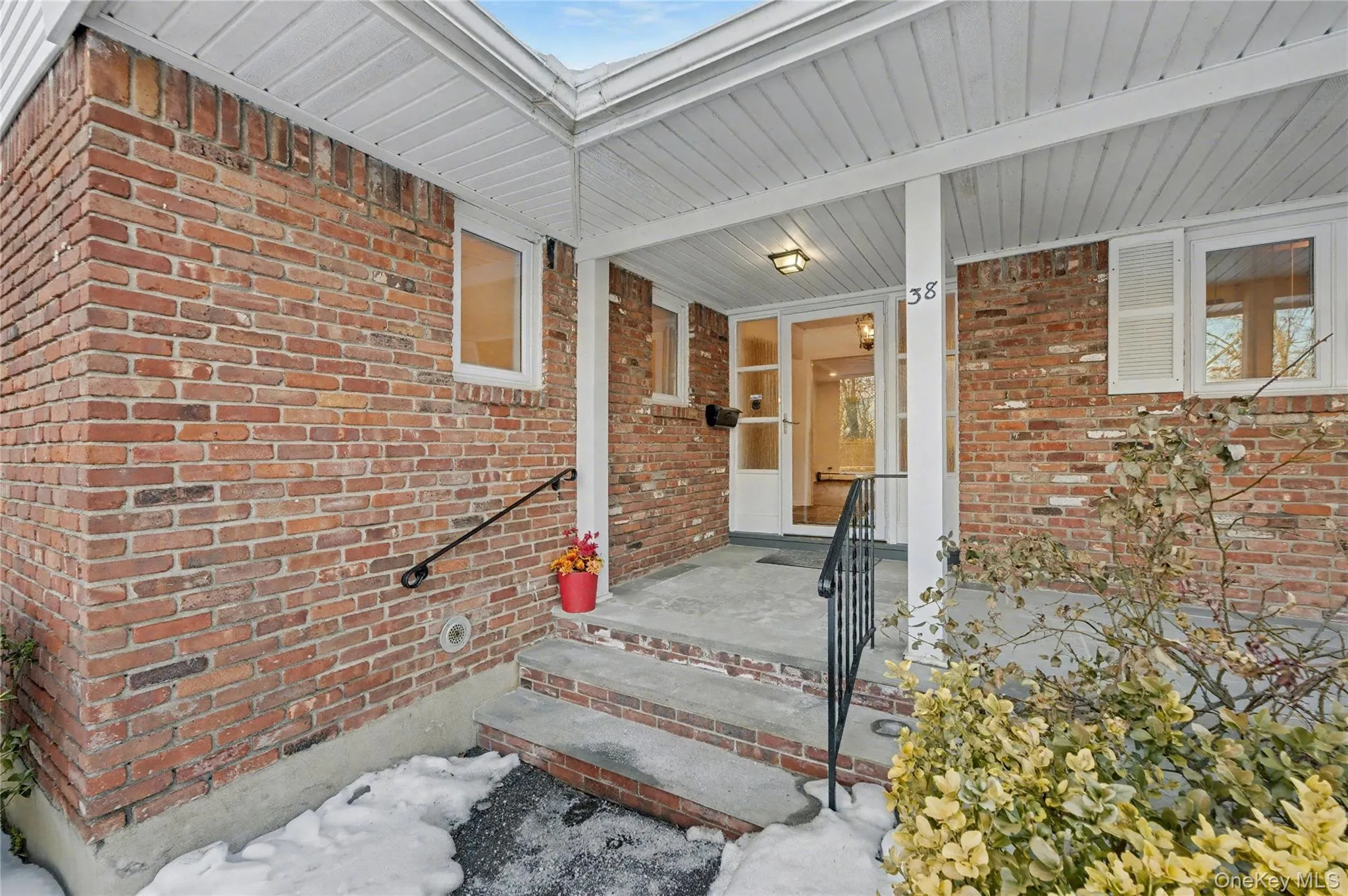 38 Park Drive, Oyster Bay, NY, 4 Bedrooms Bedrooms, 7 Rooms Rooms,3 BathroomsBathrooms,Residential Lease,For Rent,Park,0,962985 38 Park Drive, Oyster Bay, NY, 4 Bedrooms Bedrooms, 7 Rooms Rooms,3 BathroomsBathrooms,Residential Lease,For Rent,Park,0,962985