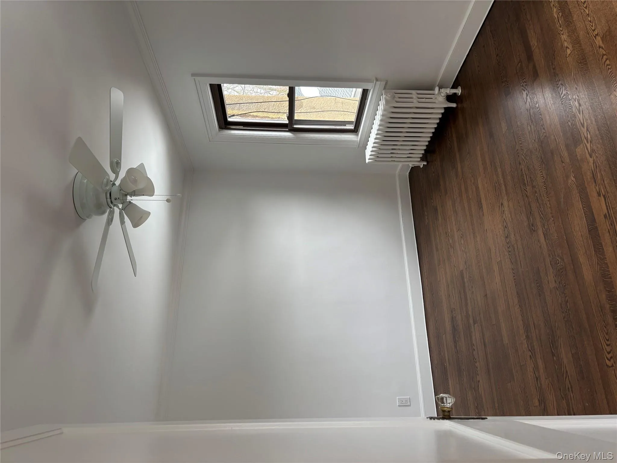 225 Lexington Avenue, Oyster Bay, NY, 1 Bedroom Bedrooms, 4 Rooms Rooms,1 BathroomBathrooms,Residential Lease,For Rent,Lexington,0,962986 225 Lexington Avenue, Oyster Bay, NY, 1 Bedroom Bedrooms, 4 Rooms Rooms,1 BathroomBathrooms,Residential Lease,For Rent,Lexington,0,962986