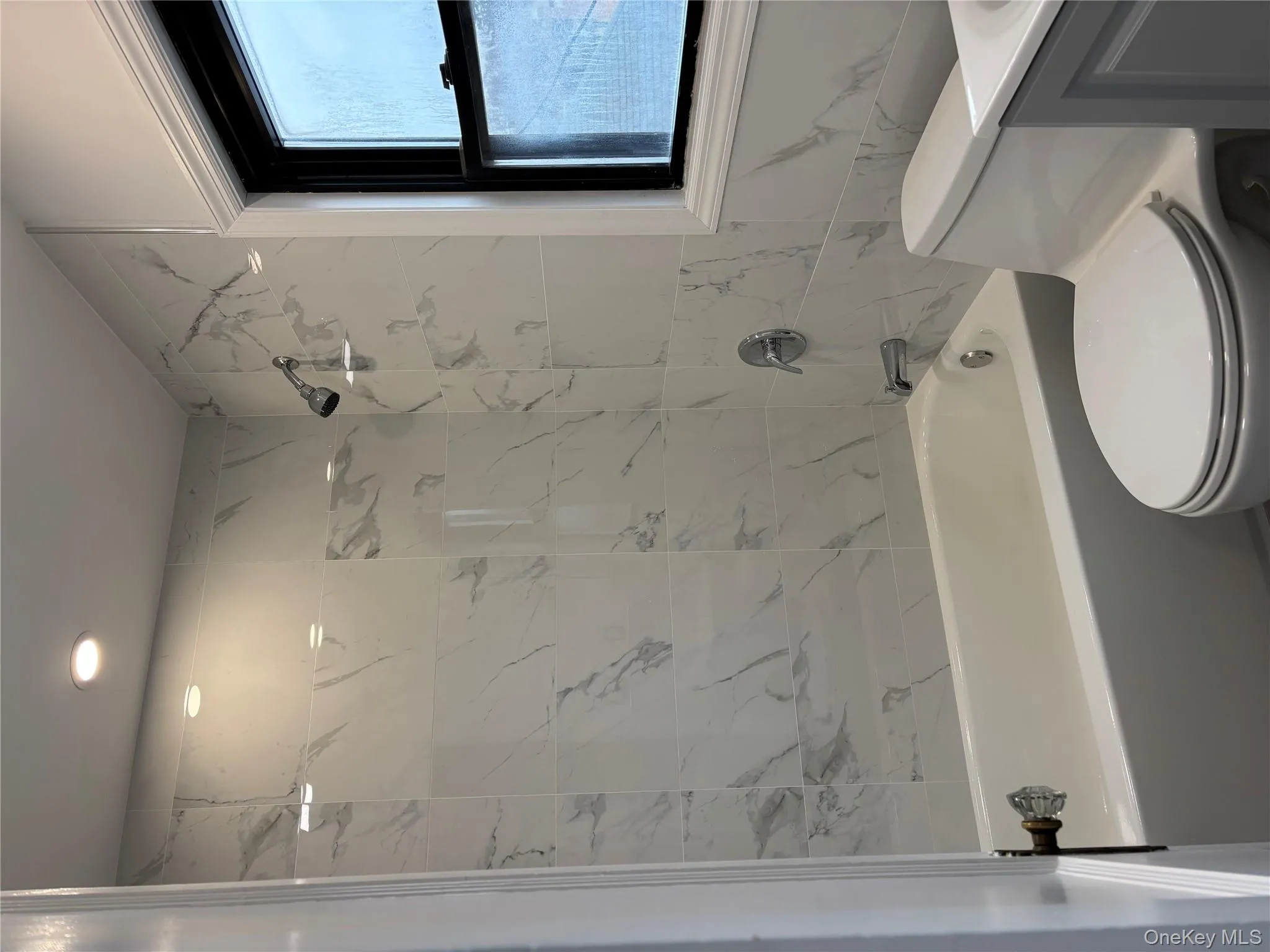 225 Lexington Avenue, Oyster Bay, NY, 1 Bedroom Bedrooms, 4 Rooms Rooms,1 BathroomBathrooms,Residential Lease,For Rent,Lexington,0,962986 225 Lexington Avenue, Oyster Bay, NY, 1 Bedroom Bedrooms, 4 Rooms Rooms,1 BathroomBathrooms,Residential Lease,For Rent,Lexington,0,962986