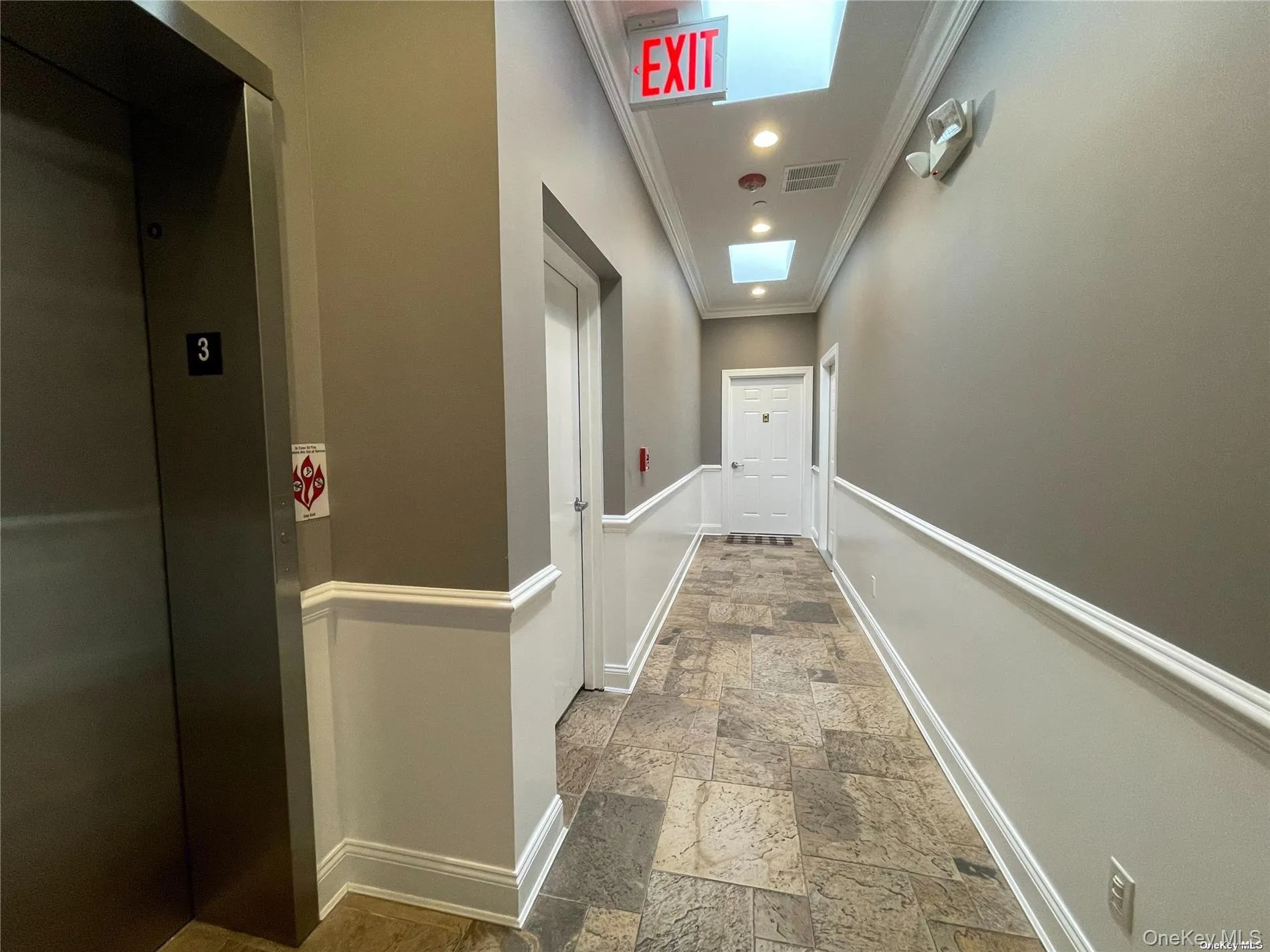 3rd Floor Lobby 3rd Floor Lobby