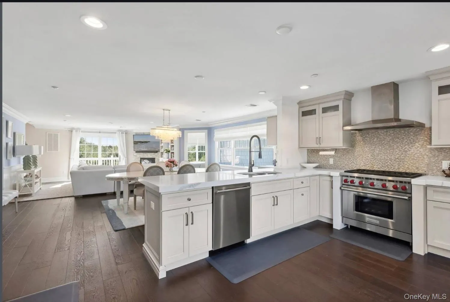 34 Village Green Drive, Southampton, NY, 3 Bedrooms Bedrooms, 6 Rooms Rooms,2 BathroomsBathrooms,Residential Lease,For Rent,Village Green,0,963007 34 Village Green Drive, Southampton, NY, 3 Bedrooms Bedrooms, 6 Rooms Rooms,2 BathroomsBathrooms,Residential Lease,For Rent,Village Green,0,963007