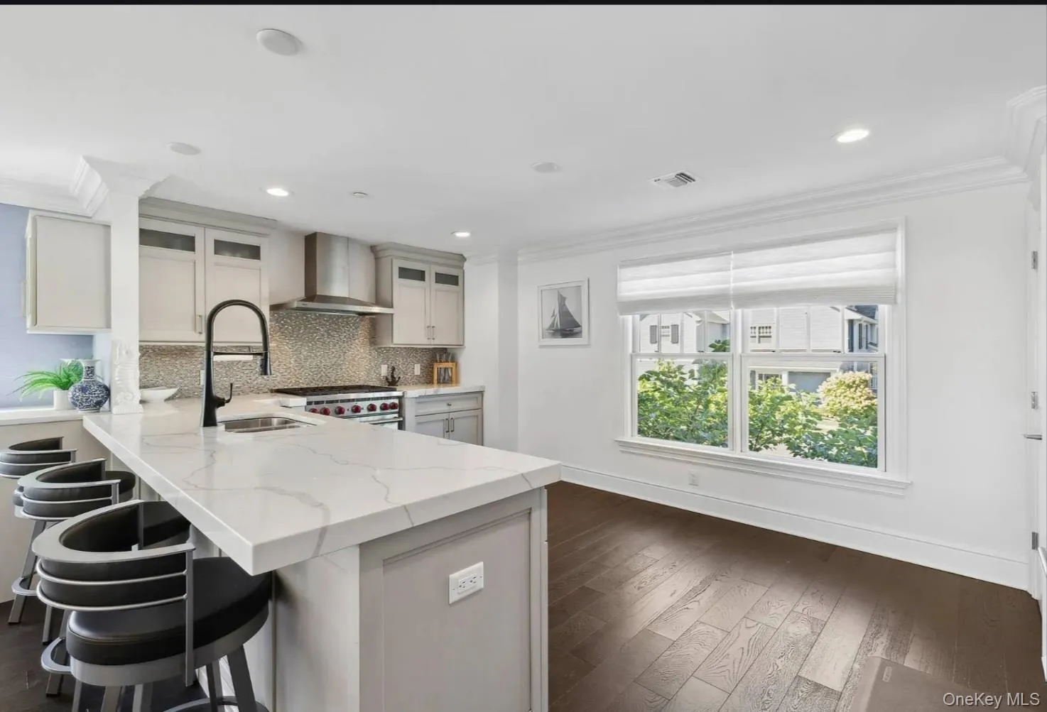 34 Village Green Drive, Southampton, NY, 3 Bedrooms Bedrooms, 6 Rooms Rooms,2 BathroomsBathrooms,Residential Lease,For Rent,Village Green,0,963007 34 Village Green Drive, Southampton, NY, 3 Bedrooms Bedrooms, 6 Rooms Rooms,2 BathroomsBathrooms,Residential Lease,For Rent,Village Green,0,963007