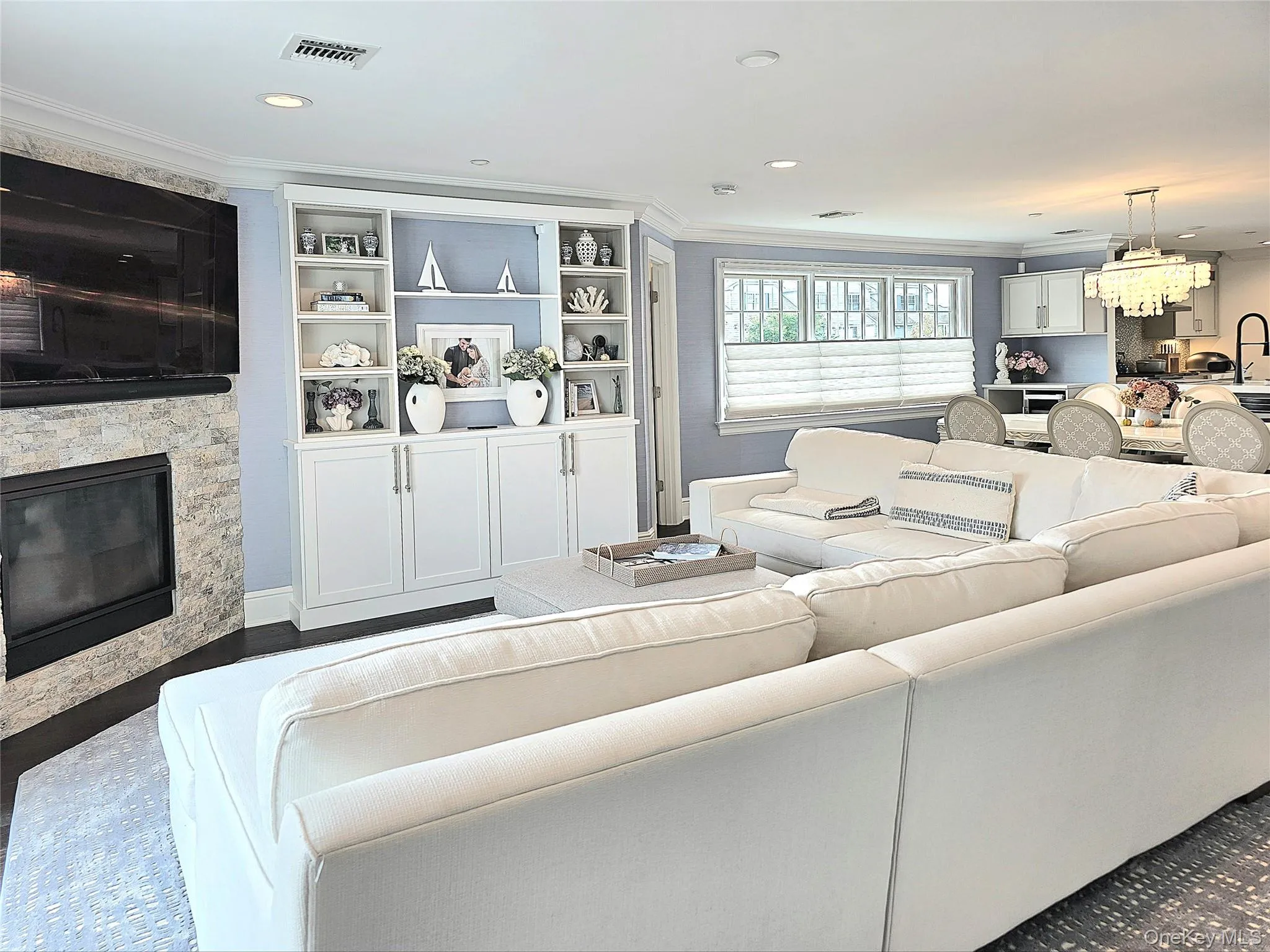 34 Village Green Drive, Southampton, NY, 3 Bedrooms Bedrooms, 6 Rooms Rooms,2 BathroomsBathrooms,Residential Lease,For Rent,Village Green,0,963007 34 Village Green Drive, Southampton, NY, 3 Bedrooms Bedrooms, 6 Rooms Rooms,2 BathroomsBathrooms,Residential Lease,For Rent,Village Green,0,963007