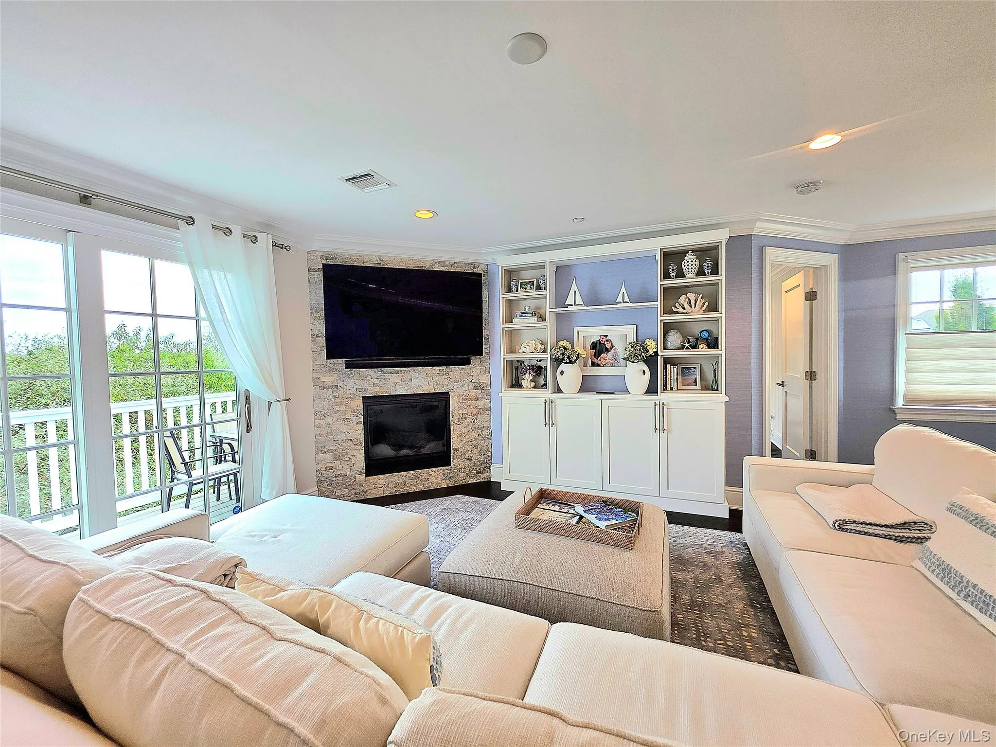 34 Village Green Drive, Southampton, NY, 3 Bedrooms Bedrooms, 6 Rooms Rooms,2 BathroomsBathrooms,Residential Lease,For Rent,Village Green,0,963007 34 Village Green Drive, Southampton, NY, 3 Bedrooms Bedrooms, 6 Rooms Rooms,2 BathroomsBathrooms,Residential Lease,For Rent,Village Green,0,963007