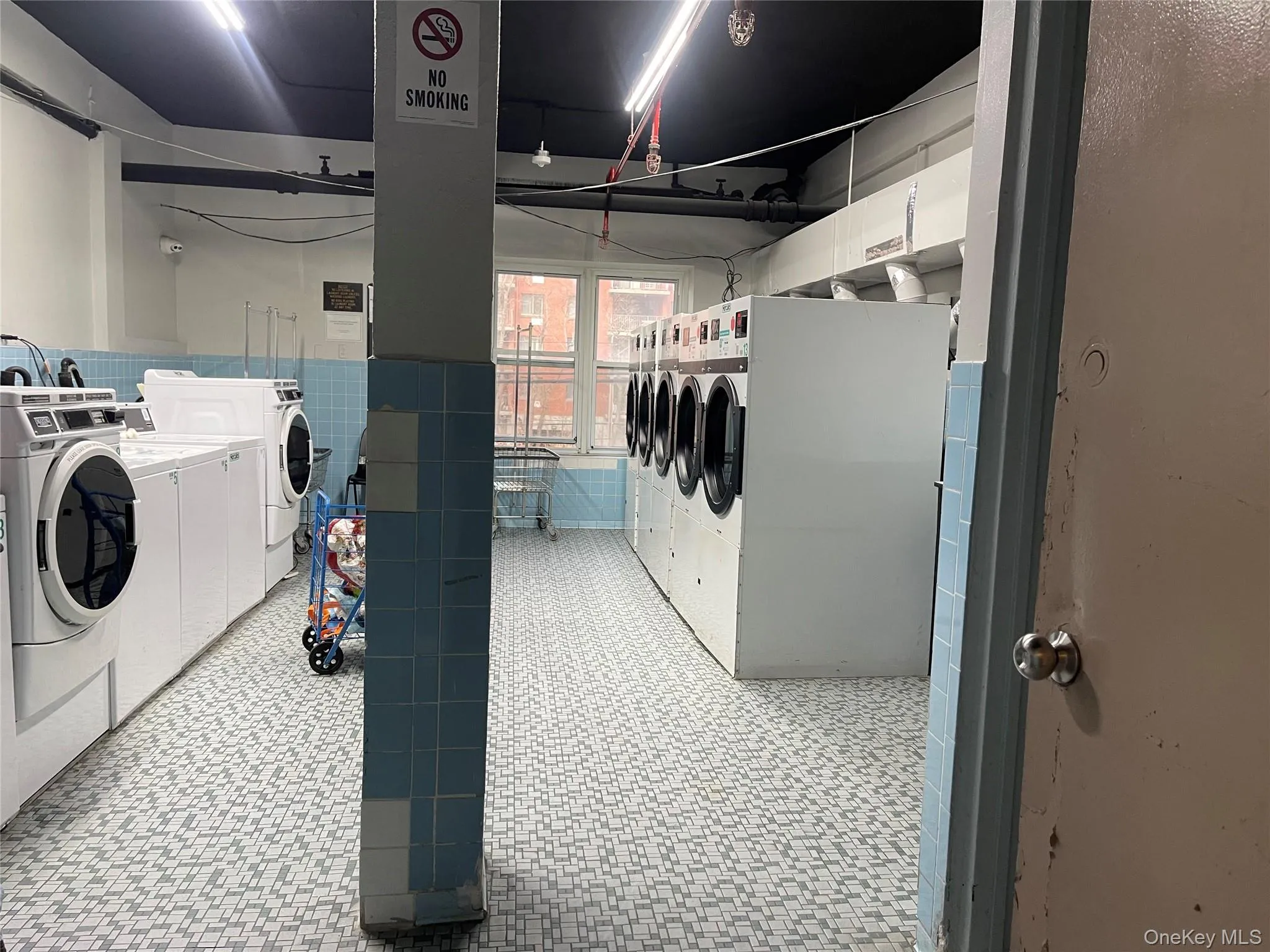 66-01 Burns Street, New York, NY, 1 Bedroom Bedrooms, 4 Rooms Rooms,1 BathroomBathrooms,Residential Lease,For Rent,Burns,0,963023 66-01 Burns Street, New York, NY, 1 Bedroom Bedrooms, 4 Rooms Rooms,1 BathroomBathrooms,Residential Lease,For Rent,Burns,0,963023