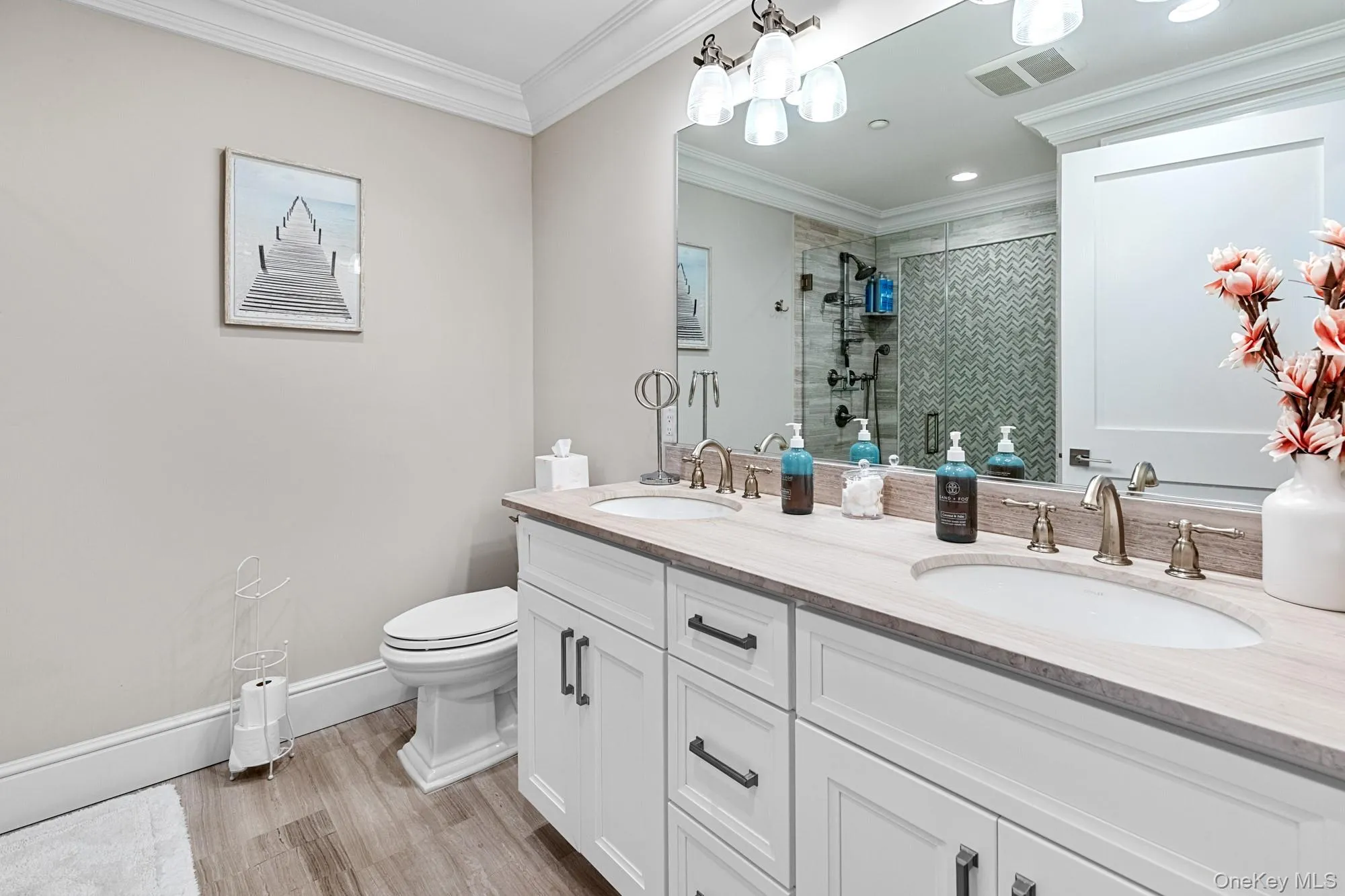 1 Village Green Drive, Southampton, NY, 3 Bedrooms Bedrooms, 6 Rooms Rooms,2 BathroomsBathrooms,Residential Lease,For Rent,Village Green,0,963024 1 Village Green Drive, Southampton, NY, 3 Bedrooms Bedrooms, 6 Rooms Rooms,2 BathroomsBathrooms,Residential Lease,For Rent,Village Green,0,963024