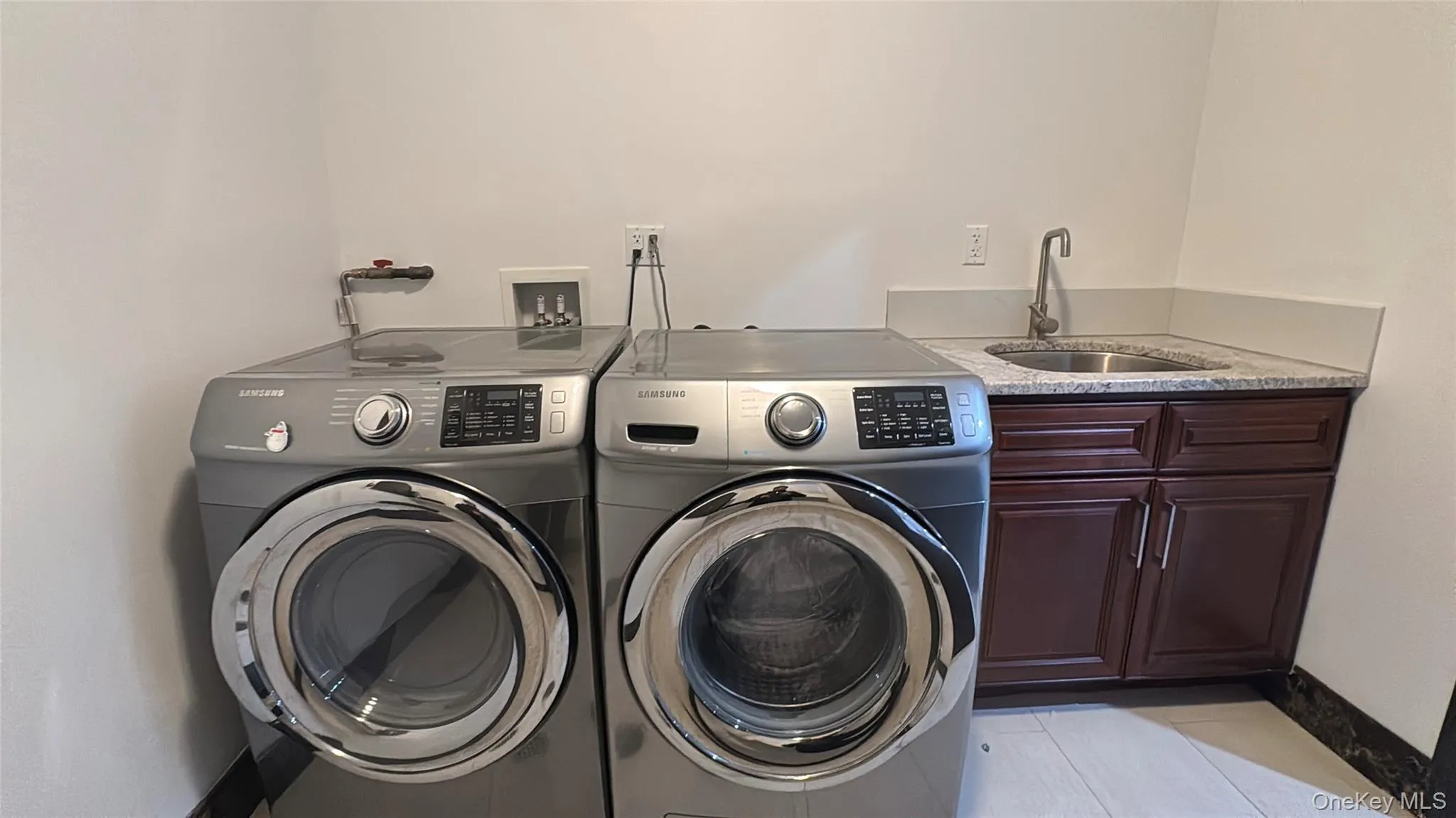 18-02 150th Street, New York, NY, 3 Bedrooms Bedrooms, 11 Rooms Rooms,3 BathroomsBathrooms,Residential Lease,For Rent,150th,0,963029 18-02 150th Street, New York, NY, 3 Bedrooms Bedrooms, 11 Rooms Rooms,3 BathroomsBathrooms,Residential Lease,For Rent,150th,0,963029