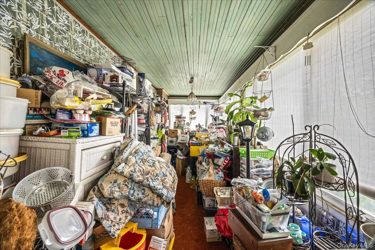 27 Faneuil Place, New Rochelle, NY, 5 Bedrooms Bedrooms, 8 Rooms Rooms,2 BathroomsBathrooms,Residential,For Rent,Faneuil,0,963055 27 Faneuil Place, New Rochelle, NY, 5 Bedrooms Bedrooms, 8 Rooms Rooms,2 BathroomsBathrooms,Residential,For Rent,Faneuil,0,963055