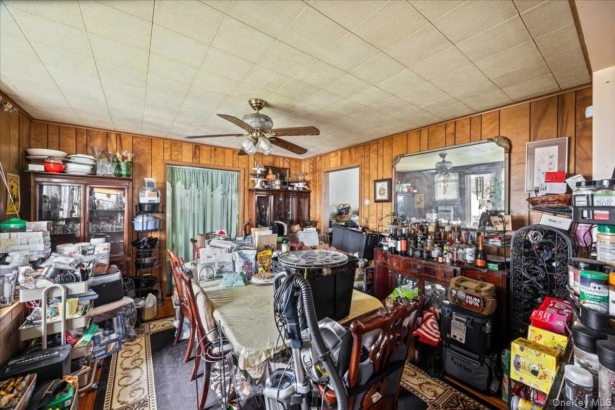 27 Faneuil Place, New Rochelle, NY, 5 Bedrooms Bedrooms, 8 Rooms Rooms,2 BathroomsBathrooms,Residential,For Rent,Faneuil,0,963055 27 Faneuil Place, New Rochelle, NY, 5 Bedrooms Bedrooms, 8 Rooms Rooms,2 BathroomsBathrooms,Residential,For Rent,Faneuil,0,963055