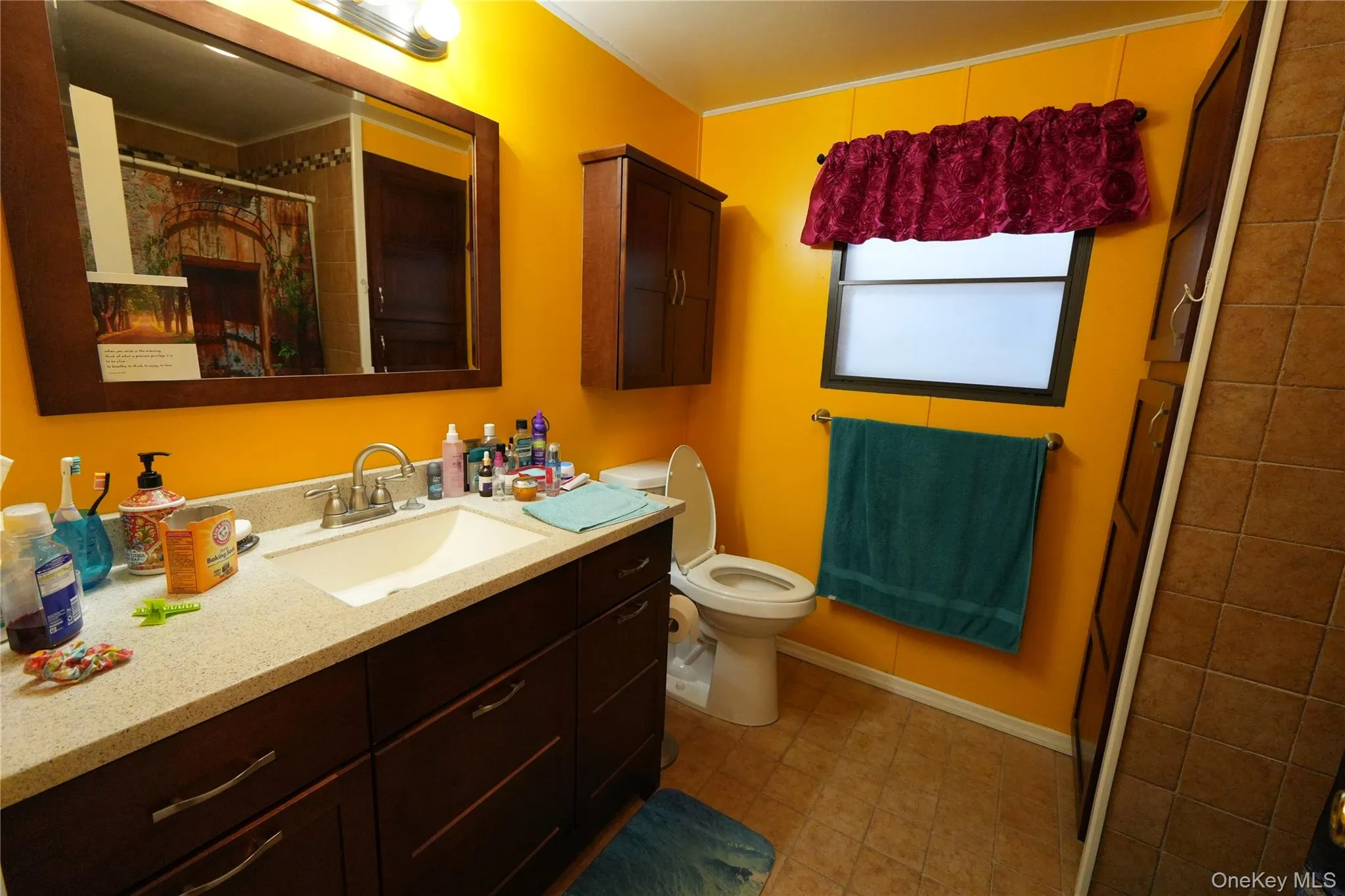 Full Bath Full Bath