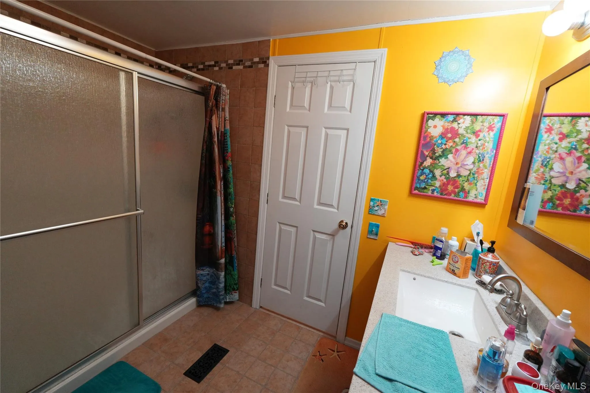 Walk-in Shower Walk-in Shower