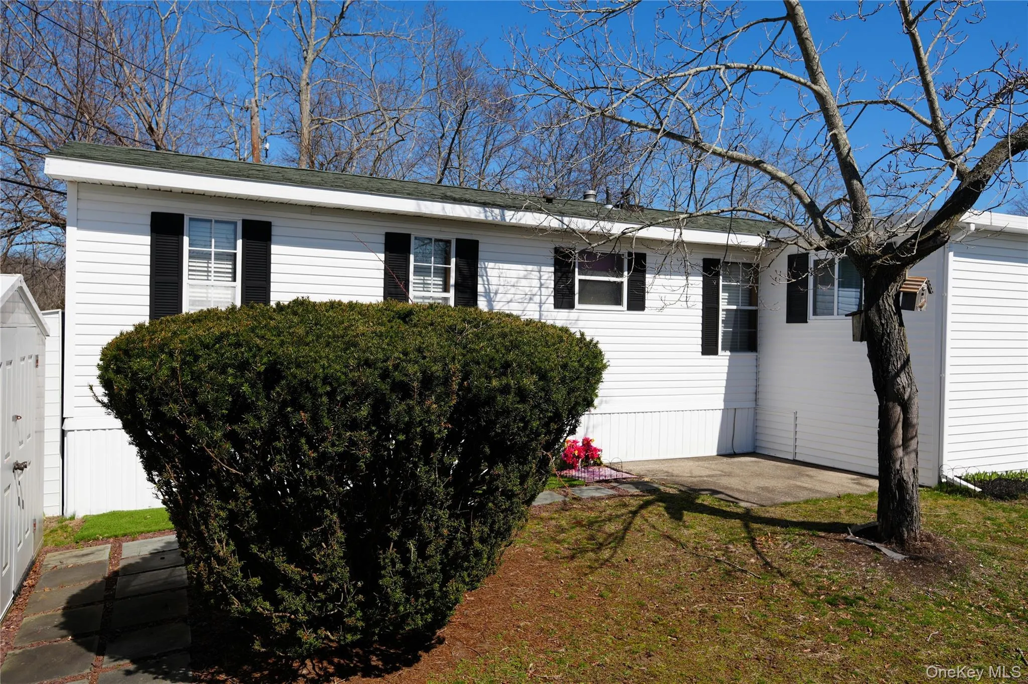1964-126 River, Riverhead, NY, 3 Bedrooms Bedrooms, 5 Rooms Rooms,1 BathroomBathrooms,Residential,For Rent,River,0,963082 1964-126 River, Riverhead, NY, 3 Bedrooms Bedrooms, 5 Rooms Rooms,1 BathroomBathrooms,Residential,For Rent,River,0,963082