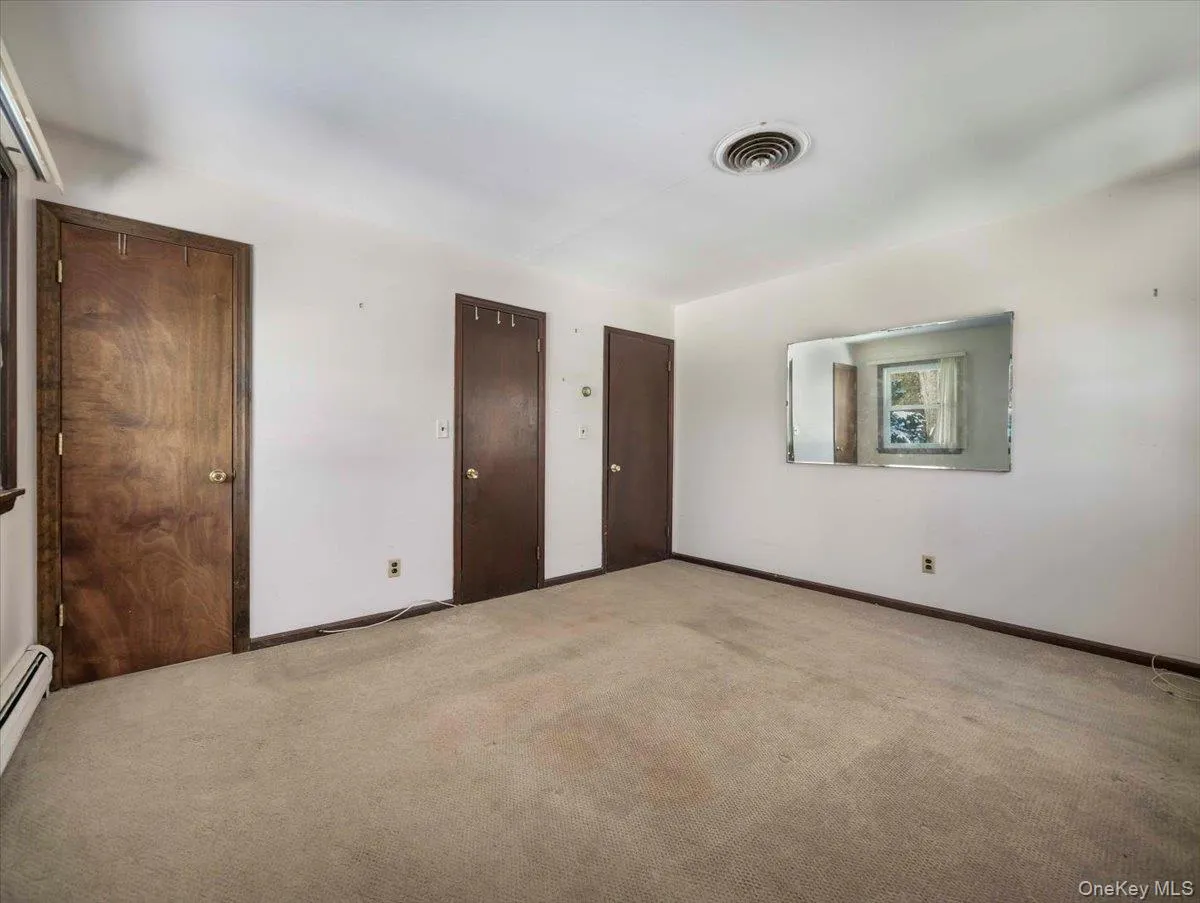 61 Rolling Ridge Road, Clarkstown, NY, 6 Bedrooms Bedrooms, 11 Rooms Rooms,3 BathroomsBathrooms,Residential,For Rent,Rolling Ridge,0,963097 61 Rolling Ridge Road, Clarkstown, NY, 6 Bedrooms Bedrooms, 11 Rooms Rooms,3 BathroomsBathrooms,Residential,For Rent,Rolling Ridge,0,963097