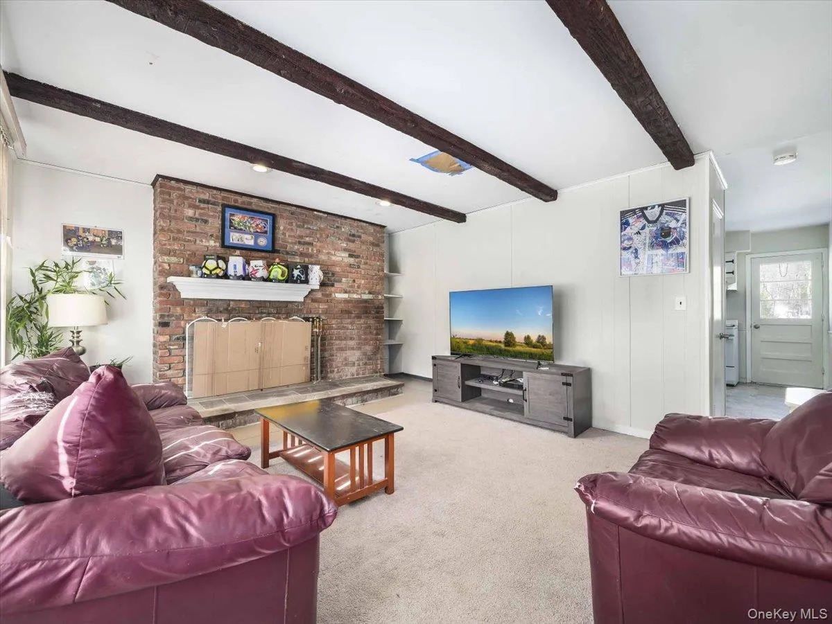 61 Rolling Ridge Road, Clarkstown, NY, 6 Bedrooms Bedrooms, 11 Rooms Rooms,3 BathroomsBathrooms,Residential,For Rent,Rolling Ridge,0,963097 61 Rolling Ridge Road, Clarkstown, NY, 6 Bedrooms Bedrooms, 11 Rooms Rooms,3 BathroomsBathrooms,Residential,For Rent,Rolling Ridge,0,963097