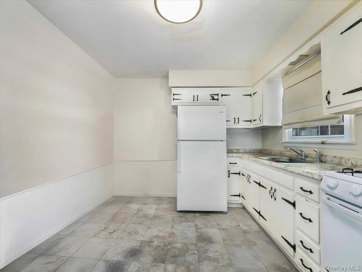 Apartment Kitchen Apartment Kitchen