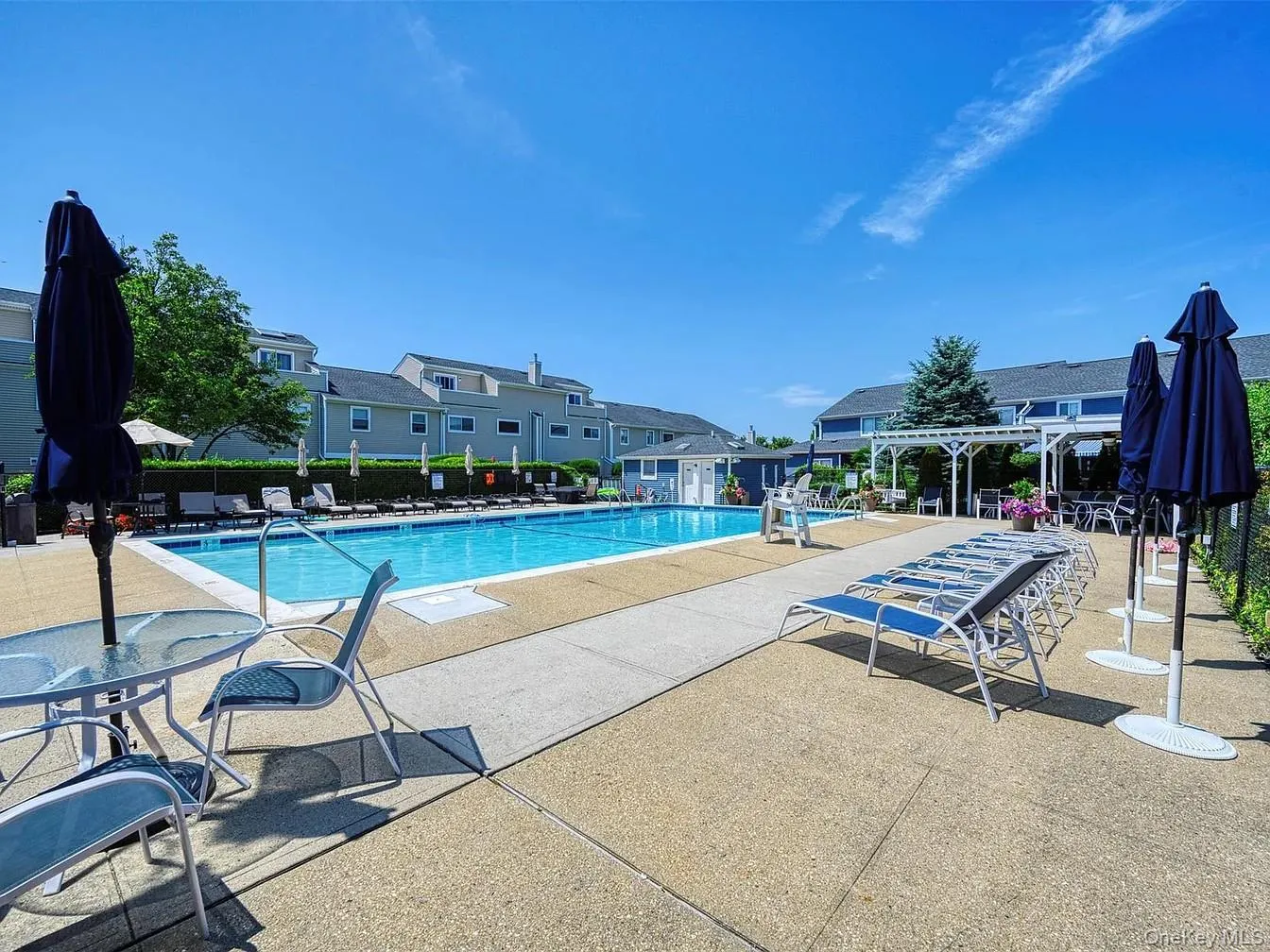 100 Baker Court, Hempstead, NY, 3 Bedrooms Bedrooms, 8 Rooms Rooms,2 BathroomsBathrooms,Residential Lease,For Rent,Baker Court,0,963105 100 Baker Court, Hempstead, NY, 3 Bedrooms Bedrooms, 8 Rooms Rooms,2 BathroomsBathrooms,Residential Lease,For Rent,Baker Court,0,963105