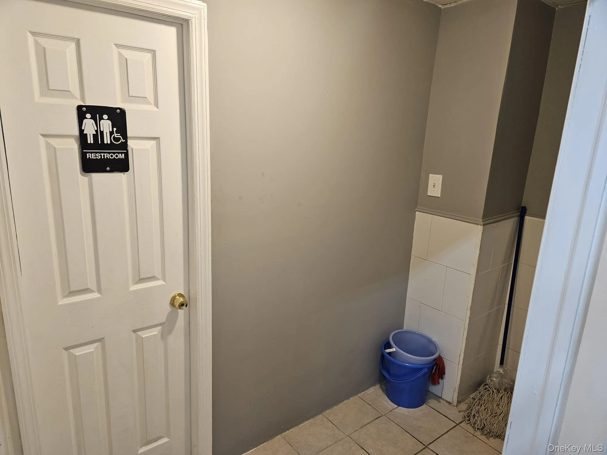 10752 Sutphin Boulevard, New York, NY, ,Commercial Lease,For Rent,Sutphin,0,963130 10752 Sutphin Boulevard, New York, NY, ,Commercial Lease,For Rent,Sutphin,0,963130