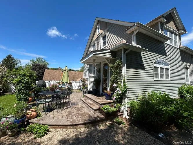 28 Jane Street, North Hempstead, NY, 2 Bedrooms Bedrooms, 9 Rooms Rooms,1 BathroomBathrooms,Residential,For Rent,Jane,0,963143 28 Jane Street, North Hempstead, NY, 2 Bedrooms Bedrooms, 9 Rooms Rooms,1 BathroomBathrooms,Residential,For Rent,Jane,0,963143