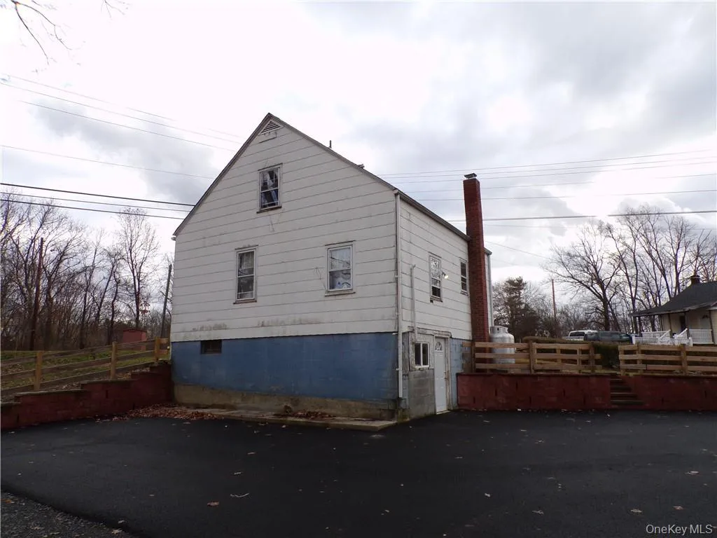 2 Mertes Lane, New Windsor, NY, 3 Bedrooms Bedrooms, 5 Rooms Rooms,1 BathroomBathrooms,Residential Lease,For Rent,Mertes,0,963153 2 Mertes Lane, New Windsor, NY, 3 Bedrooms Bedrooms, 5 Rooms Rooms,1 BathroomBathrooms,Residential Lease,For Rent,Mertes,0,963153