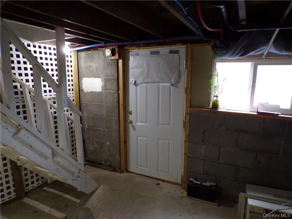 2 Mertes Lane, New Windsor, NY, 3 Bedrooms Bedrooms, 5 Rooms Rooms,1 BathroomBathrooms,Residential Lease,For Rent,Mertes,0,963153 2 Mertes Lane, New Windsor, NY, 3 Bedrooms Bedrooms, 5 Rooms Rooms,1 BathroomBathrooms,Residential Lease,For Rent,Mertes,0,963153