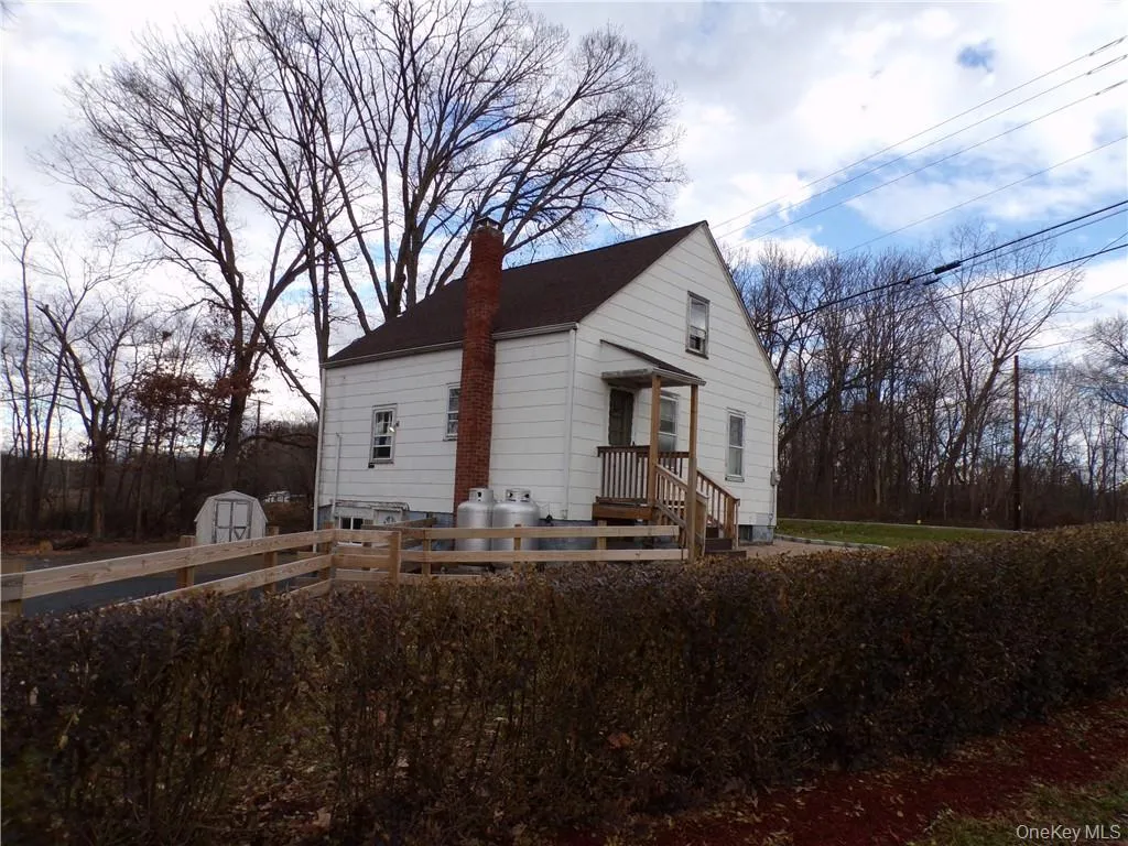 2 Mertes Lane, New Windsor, NY, 3 Bedrooms Bedrooms, 5 Rooms Rooms,1 BathroomBathrooms,Residential Lease,For Rent,Mertes,0,963153 2 Mertes Lane, New Windsor, NY, 3 Bedrooms Bedrooms, 5 Rooms Rooms,1 BathroomBathrooms,Residential Lease,For Rent,Mertes,0,963153