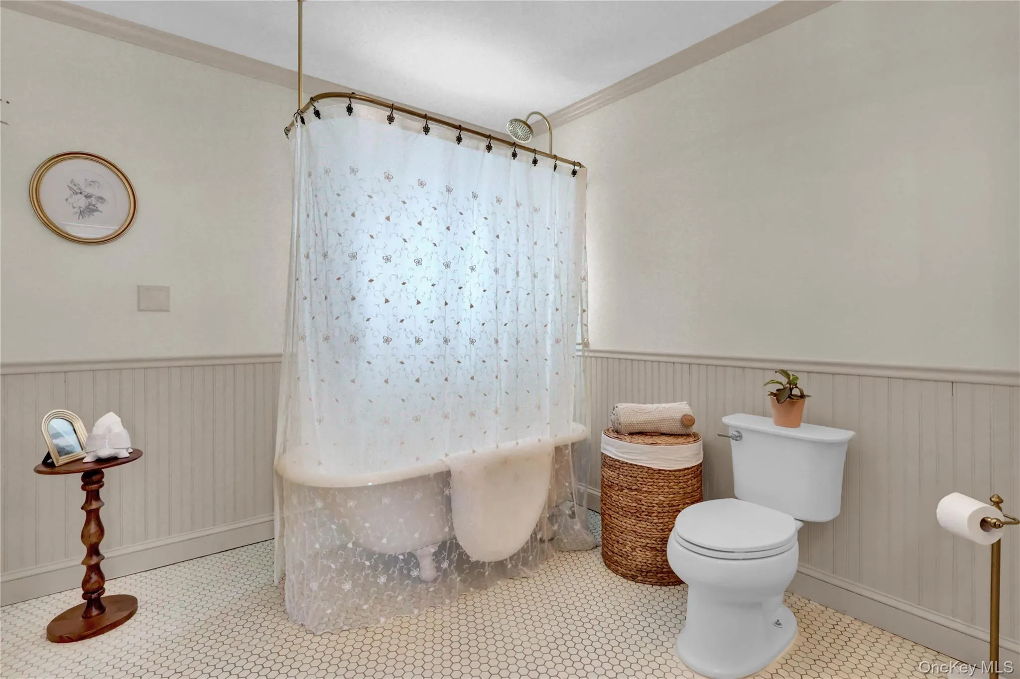 310 6th Avenue, Smithtown, NY, 3 Bedrooms Bedrooms, 7 Rooms Rooms,2 BathroomsBathrooms,Residential,For Rent,6th,0,963155 310 6th Avenue, Smithtown, NY, 3 Bedrooms Bedrooms, 7 Rooms Rooms,2 BathroomsBathrooms,Residential,For Rent,6th,0,963155