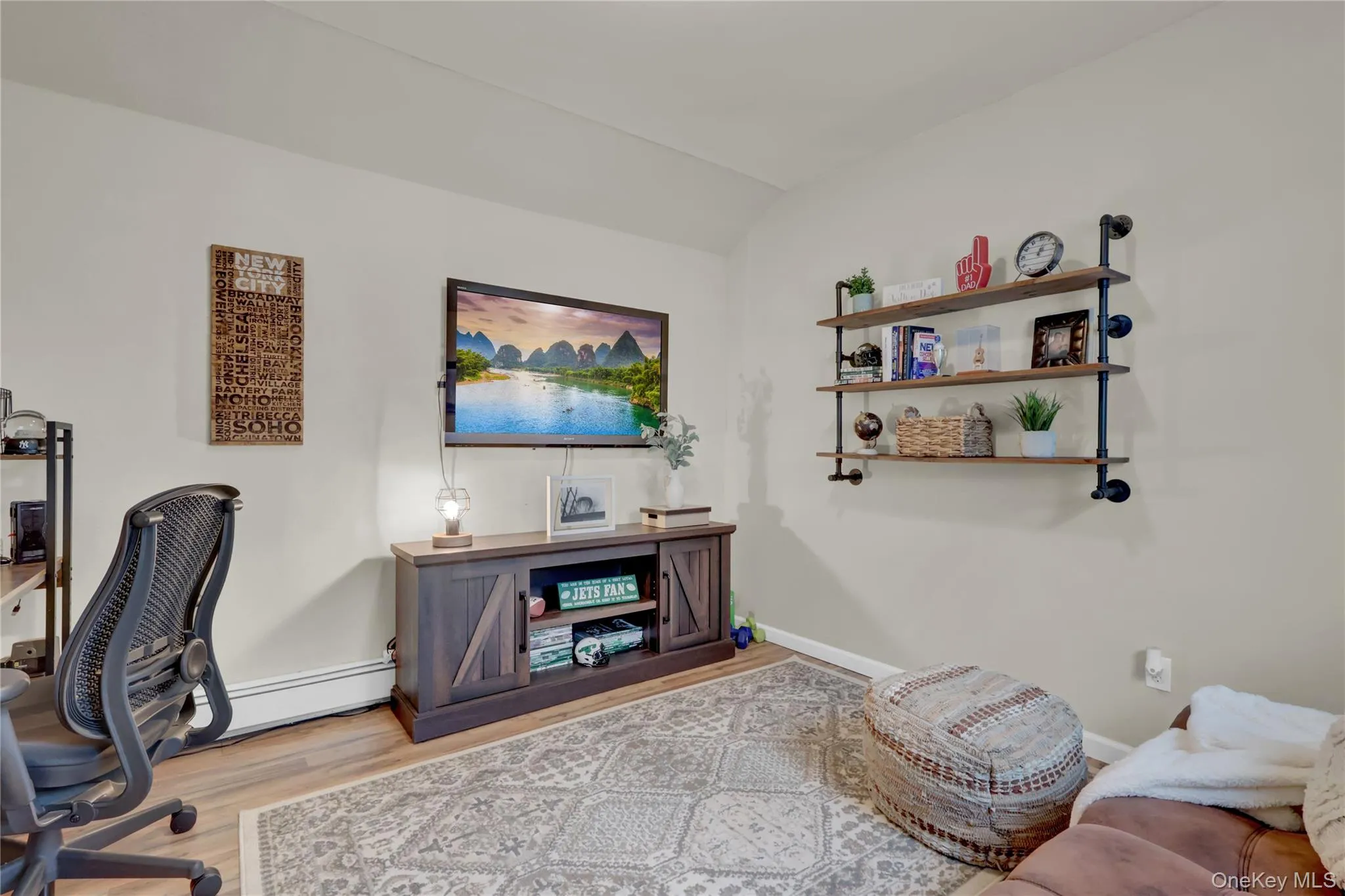 310 6th Avenue, Smithtown, NY, 3 Bedrooms Bedrooms, 7 Rooms Rooms,2 BathroomsBathrooms,Residential,For Rent,6th,0,963155 310 6th Avenue, Smithtown, NY, 3 Bedrooms Bedrooms, 7 Rooms Rooms,2 BathroomsBathrooms,Residential,For Rent,6th,0,963155