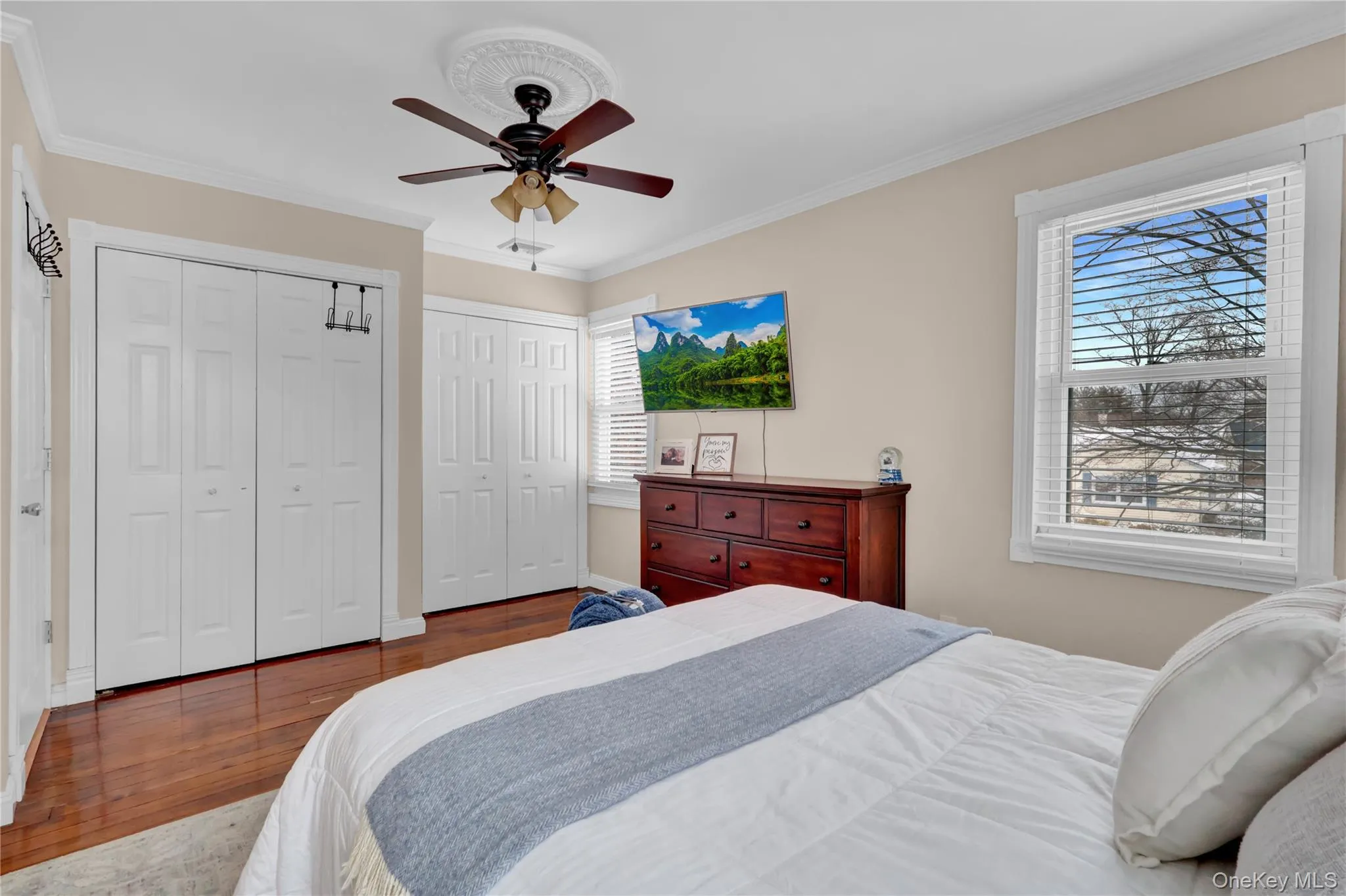 310 6th Avenue, Smithtown, NY, 3 Bedrooms Bedrooms, 7 Rooms Rooms,2 BathroomsBathrooms,Residential,For Rent,6th,0,963155 310 6th Avenue, Smithtown, NY, 3 Bedrooms Bedrooms, 7 Rooms Rooms,2 BathroomsBathrooms,Residential,For Rent,6th,0,963155