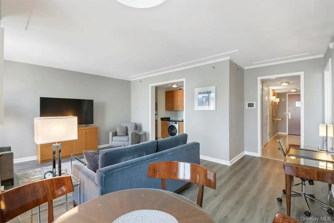 1 Renaissance Square, White Plains, NY, 1 Bedroom Bedrooms, 3 Rooms Rooms,1 BathroomBathrooms,Residential Lease,For Rent,Renaissance,0,963156 1 Renaissance Square, White Plains, NY, 1 Bedroom Bedrooms, 3 Rooms Rooms,1 BathroomBathrooms,Residential Lease,For Rent,Renaissance,0,963156