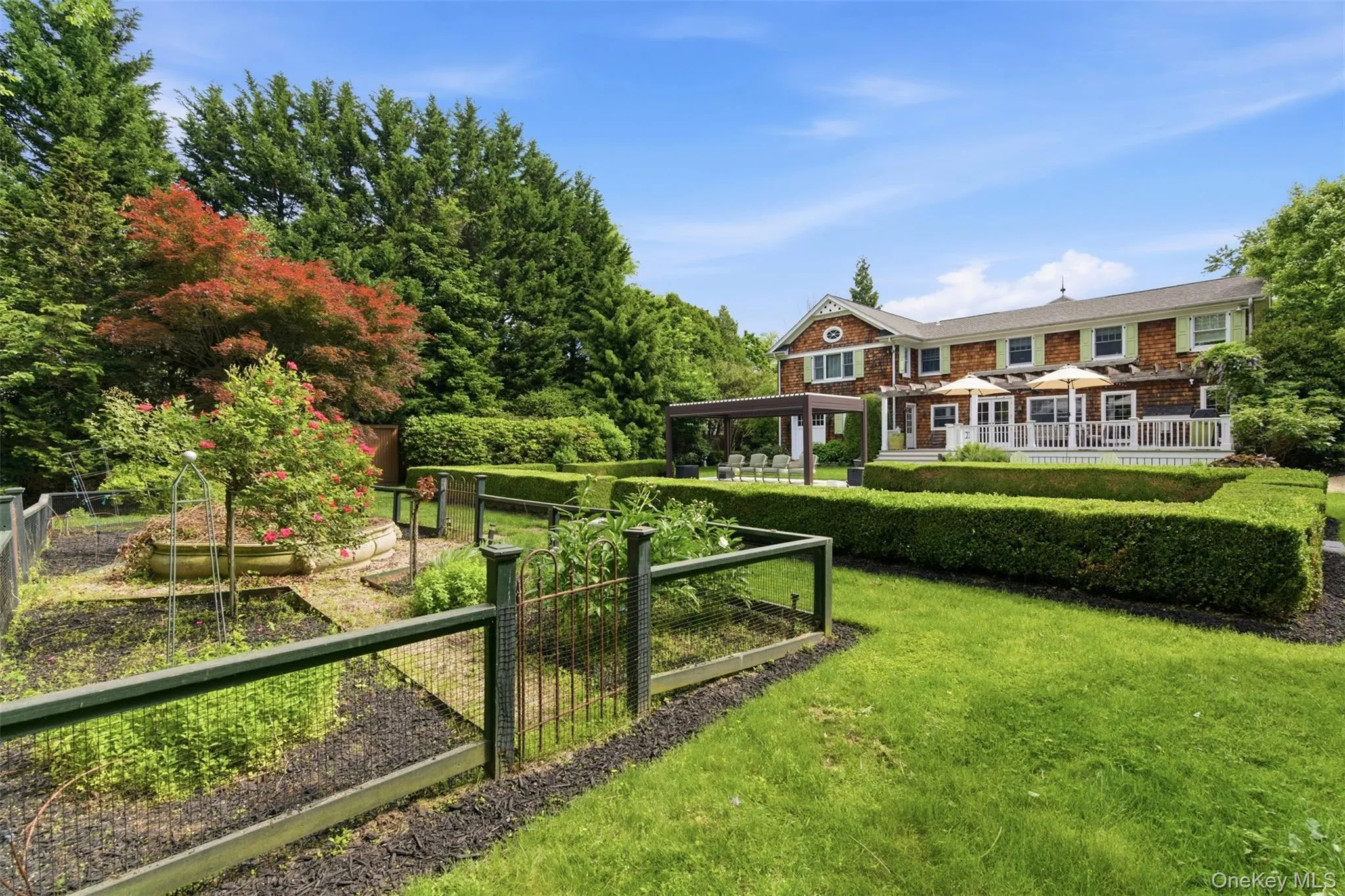 31 Carnegie Avenue, Huntington, NY, 3 Bedrooms Bedrooms, 9 Rooms Rooms,2 BathroomsBathrooms,Residential,For Rent,Carnegie,0,963173 31 Carnegie Avenue, Huntington, NY, 3 Bedrooms Bedrooms, 9 Rooms Rooms,2 BathroomsBathrooms,Residential,For Rent,Carnegie,0,963173