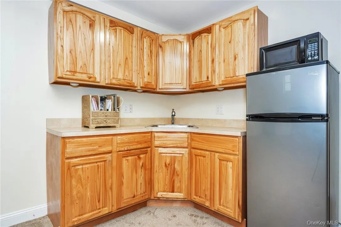 696 Ridgeway, White Plains, NY, 5 Bedrooms Bedrooms, 14 Rooms Rooms,4 BathroomsBathrooms,Residential Lease,For Rent,Ridgeway,0,963186 696 Ridgeway, White Plains, NY, 5 Bedrooms Bedrooms, 14 Rooms Rooms,4 BathroomsBathrooms,Residential Lease,For Rent,Ridgeway,0,963186