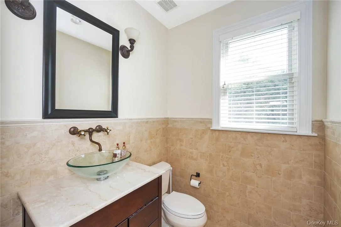 696 Ridgeway, White Plains, NY, 5 Bedrooms Bedrooms, 14 Rooms Rooms,4 BathroomsBathrooms,Residential Lease,For Rent,Ridgeway,0,963186 696 Ridgeway, White Plains, NY, 5 Bedrooms Bedrooms, 14 Rooms Rooms,4 BathroomsBathrooms,Residential Lease,For Rent,Ridgeway,0,963186