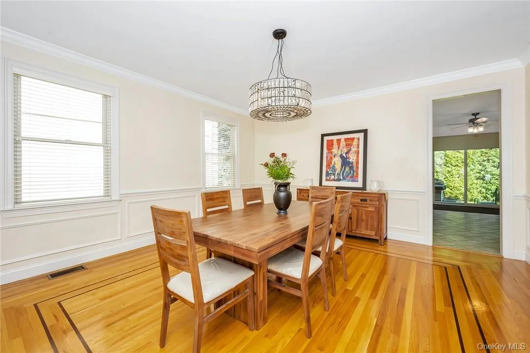 696 Ridgeway, White Plains, NY, 5 Bedrooms Bedrooms, 14 Rooms Rooms,4 BathroomsBathrooms,Residential Lease,For Rent,Ridgeway,0,963186 696 Ridgeway, White Plains, NY, 5 Bedrooms Bedrooms, 14 Rooms Rooms,4 BathroomsBathrooms,Residential Lease,For Rent,Ridgeway,0,963186