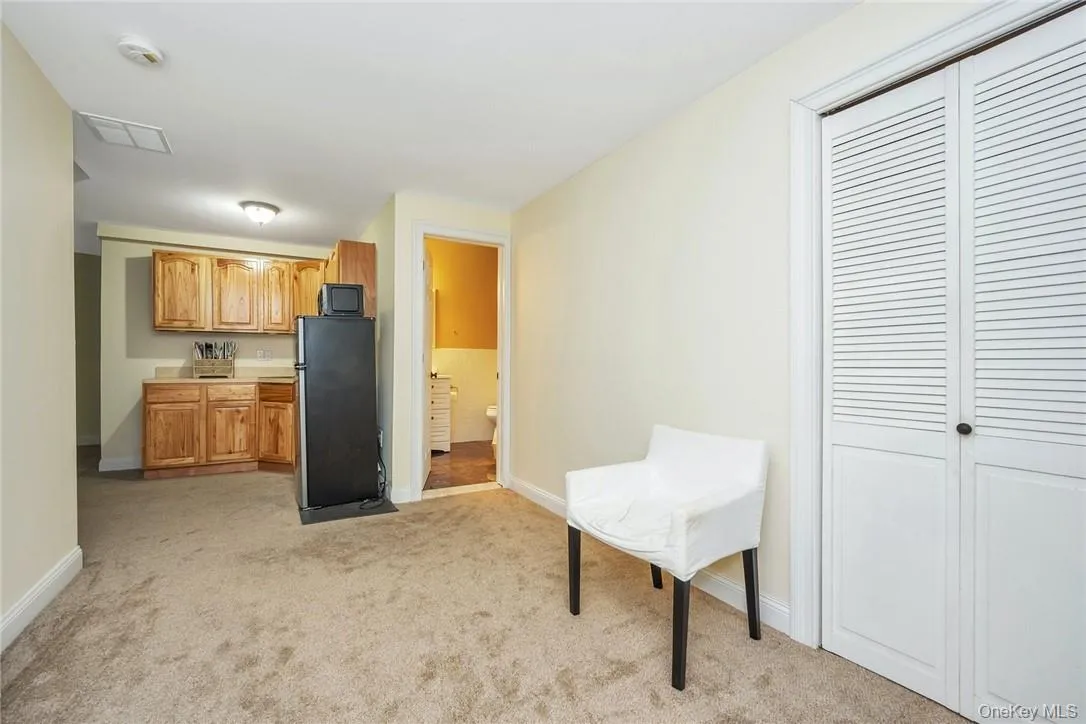 696 Ridgeway, White Plains, NY, 5 Bedrooms Bedrooms, 14 Rooms Rooms,4 BathroomsBathrooms,Residential Lease,For Rent,Ridgeway,0,963186 696 Ridgeway, White Plains, NY, 5 Bedrooms Bedrooms, 14 Rooms Rooms,4 BathroomsBathrooms,Residential Lease,For Rent,Ridgeway,0,963186