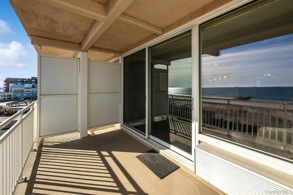 830 Shore Rd, Long Beach, NY, 3 Rooms Rooms,1 BathroomBathrooms,Residential Lease,For Rent,Shore Rd,0,963257 830 Shore Rd, Long Beach, NY, 3 Rooms Rooms,1 BathroomBathrooms,Residential Lease,For Rent,Shore Rd,0,963257