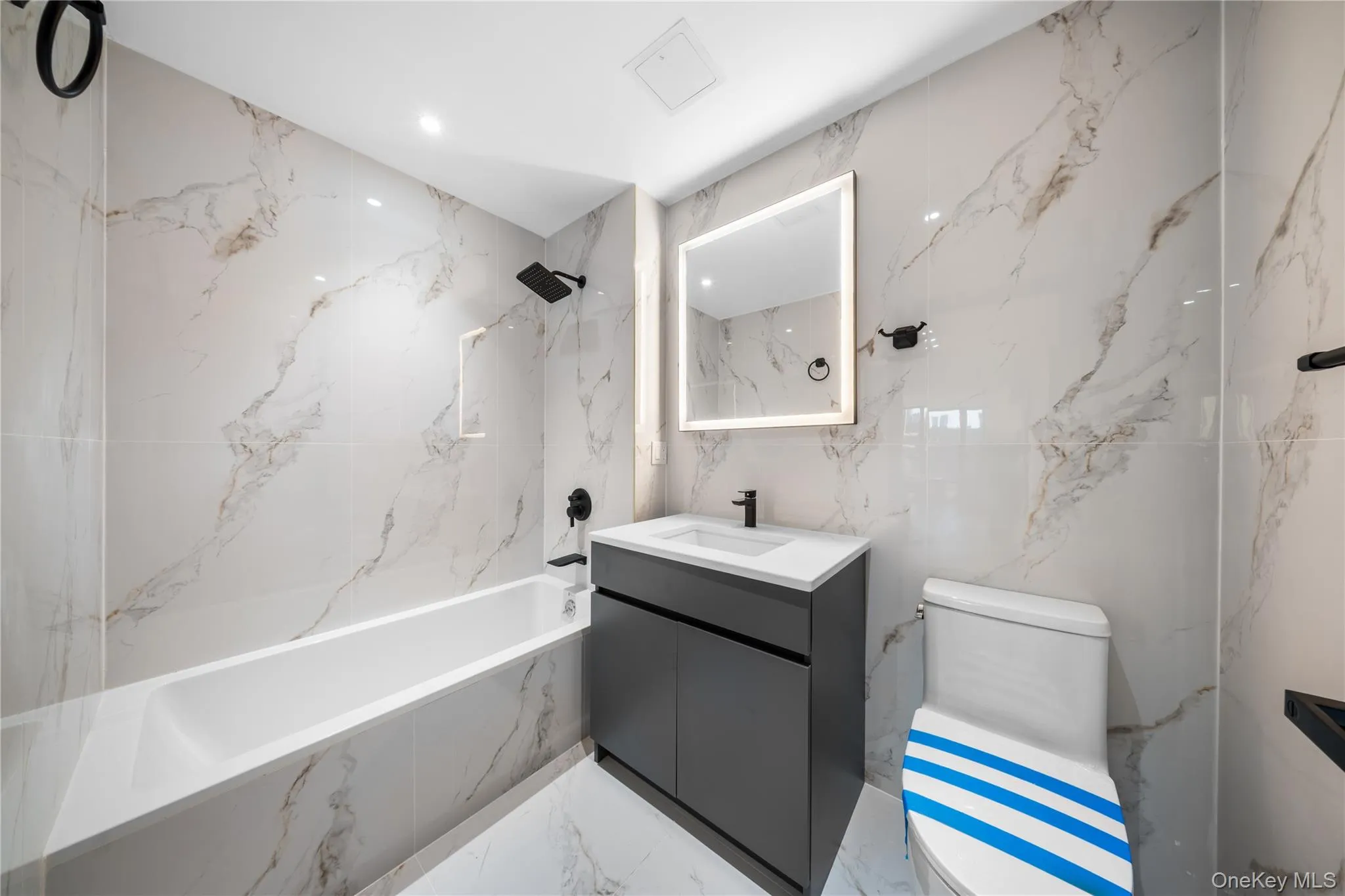 108-15 72nd Avenue, New York, NY, 2 Bedrooms Bedrooms, 5 Rooms Rooms,2 BathroomsBathrooms,Residential,For Rent,72nd,0,963261 108-15 72nd Avenue, New York, NY, 2 Bedrooms Bedrooms, 5 Rooms Rooms,2 BathroomsBathrooms,Residential,For Rent,72nd,0,963261