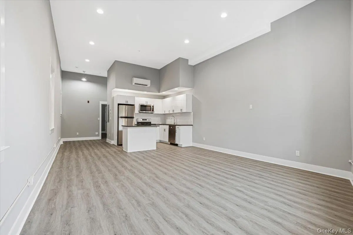 Living Area – Alternate View – Spacious open floor plan ideal for entertaining and everyday living. Living Area – Alternate View – Spacious open floor plan ideal for entertaining and everyday living.