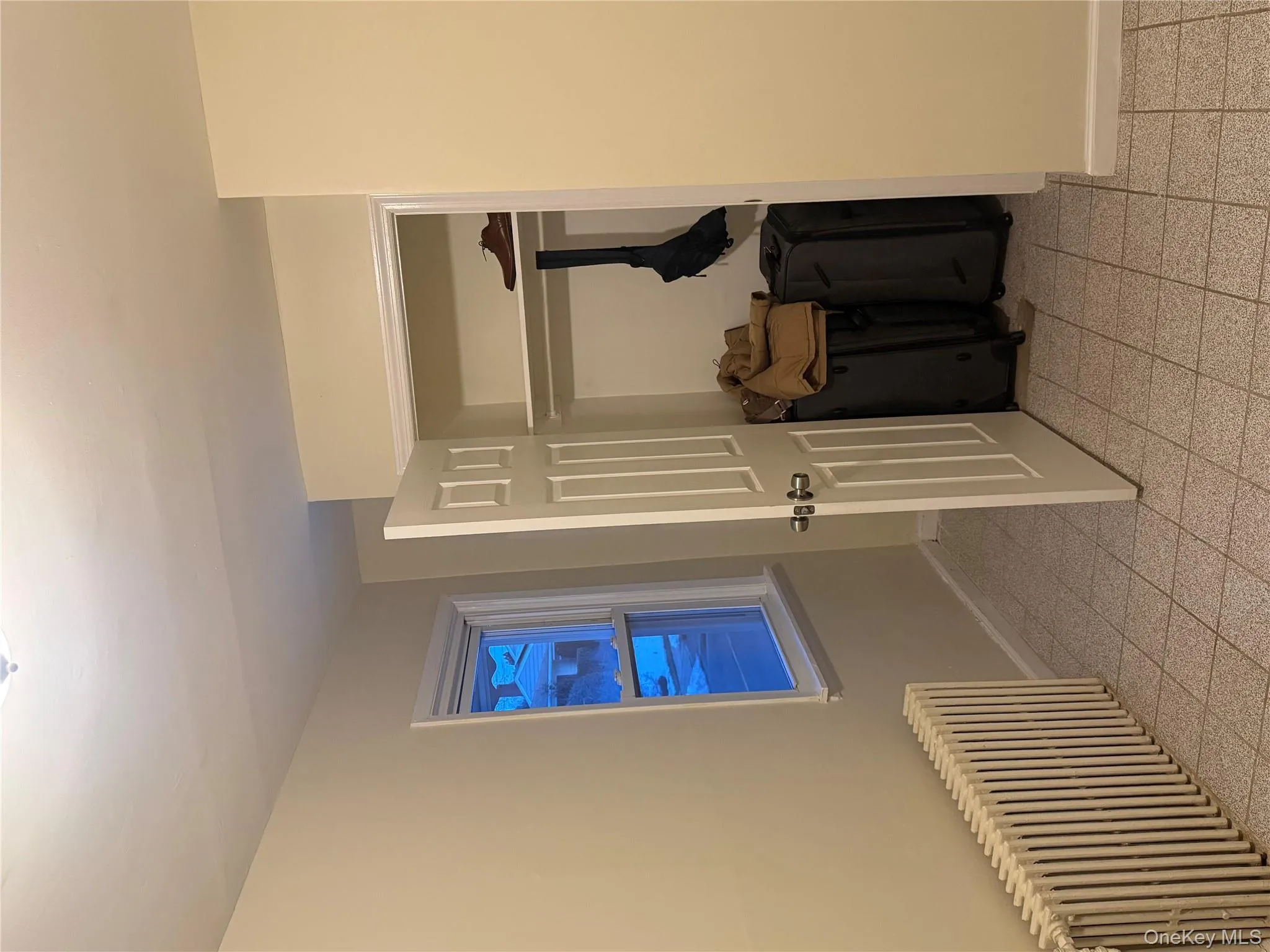 33 Kingston Avenue, Hempstead, NY, 3 Bedrooms Bedrooms, 6 Rooms Rooms,1 BathroomBathrooms,Residential Lease,For Rent,Kingston,0,963300 33 Kingston Avenue, Hempstead, NY, 3 Bedrooms Bedrooms, 6 Rooms Rooms,1 BathroomBathrooms,Residential Lease,For Rent,Kingston,0,963300