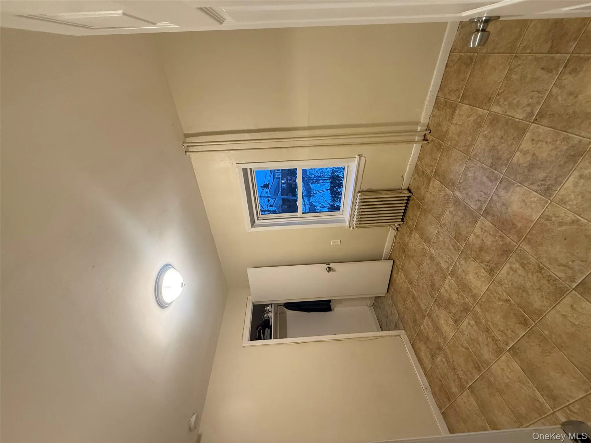 33 Kingston Avenue, Hempstead, NY, 3 Bedrooms Bedrooms, 6 Rooms Rooms,1 BathroomBathrooms,Residential Lease,For Rent,Kingston,0,963300 33 Kingston Avenue, Hempstead, NY, 3 Bedrooms Bedrooms, 6 Rooms Rooms,1 BathroomBathrooms,Residential Lease,For Rent,Kingston,0,963300