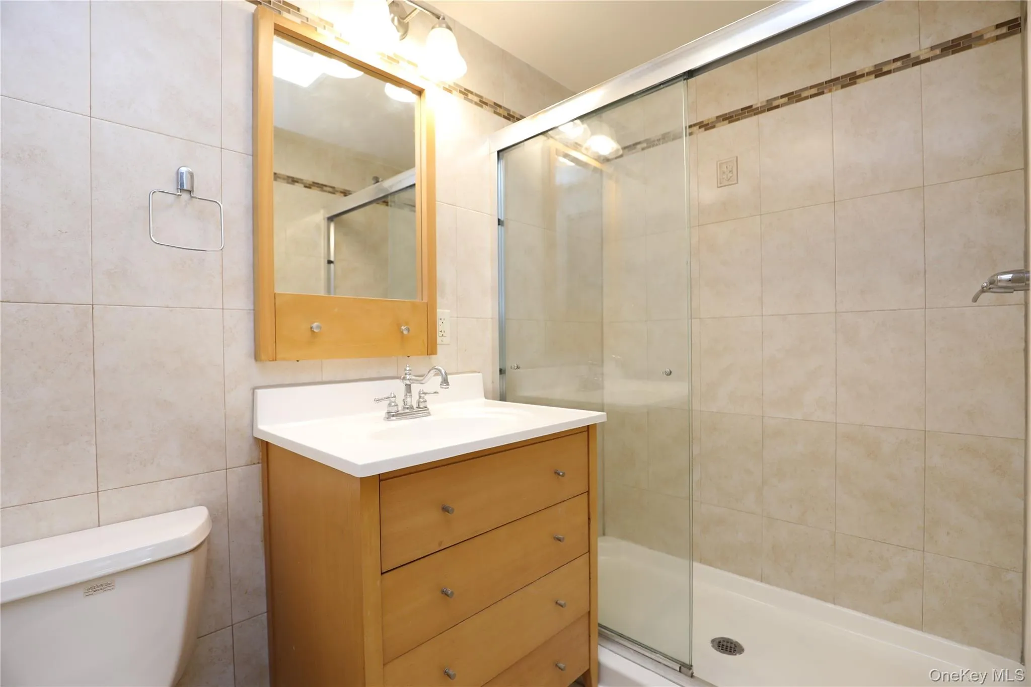 30 Lamb Avenue, Saugerties, NY, 1 Bedroom Bedrooms, 3 Rooms Rooms,1 BathroomBathrooms,Residential Lease,For Rent,Lamb,0,963313 30 Lamb Avenue, Saugerties, NY, 1 Bedroom Bedrooms, 3 Rooms Rooms,1 BathroomBathrooms,Residential Lease,For Rent,Lamb,0,963313