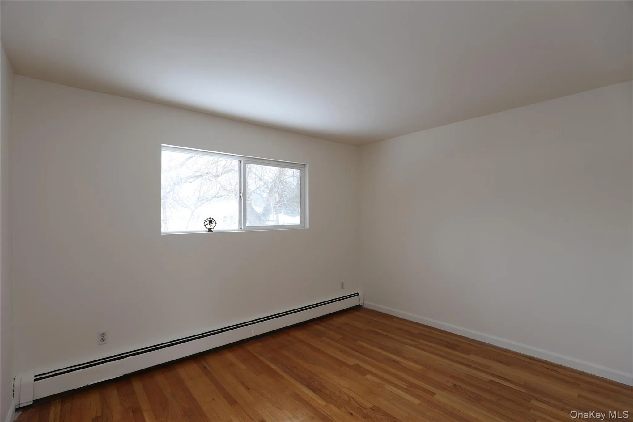 30 Lamb Avenue, Saugerties, NY, 2 Bedrooms Bedrooms, 3 Rooms Rooms,1 BathroomBathrooms,Residential Lease,For Rent,Lamb,0,963332 30 Lamb Avenue, Saugerties, NY, 2 Bedrooms Bedrooms, 3 Rooms Rooms,1 BathroomBathrooms,Residential Lease,For Rent,Lamb,0,963332