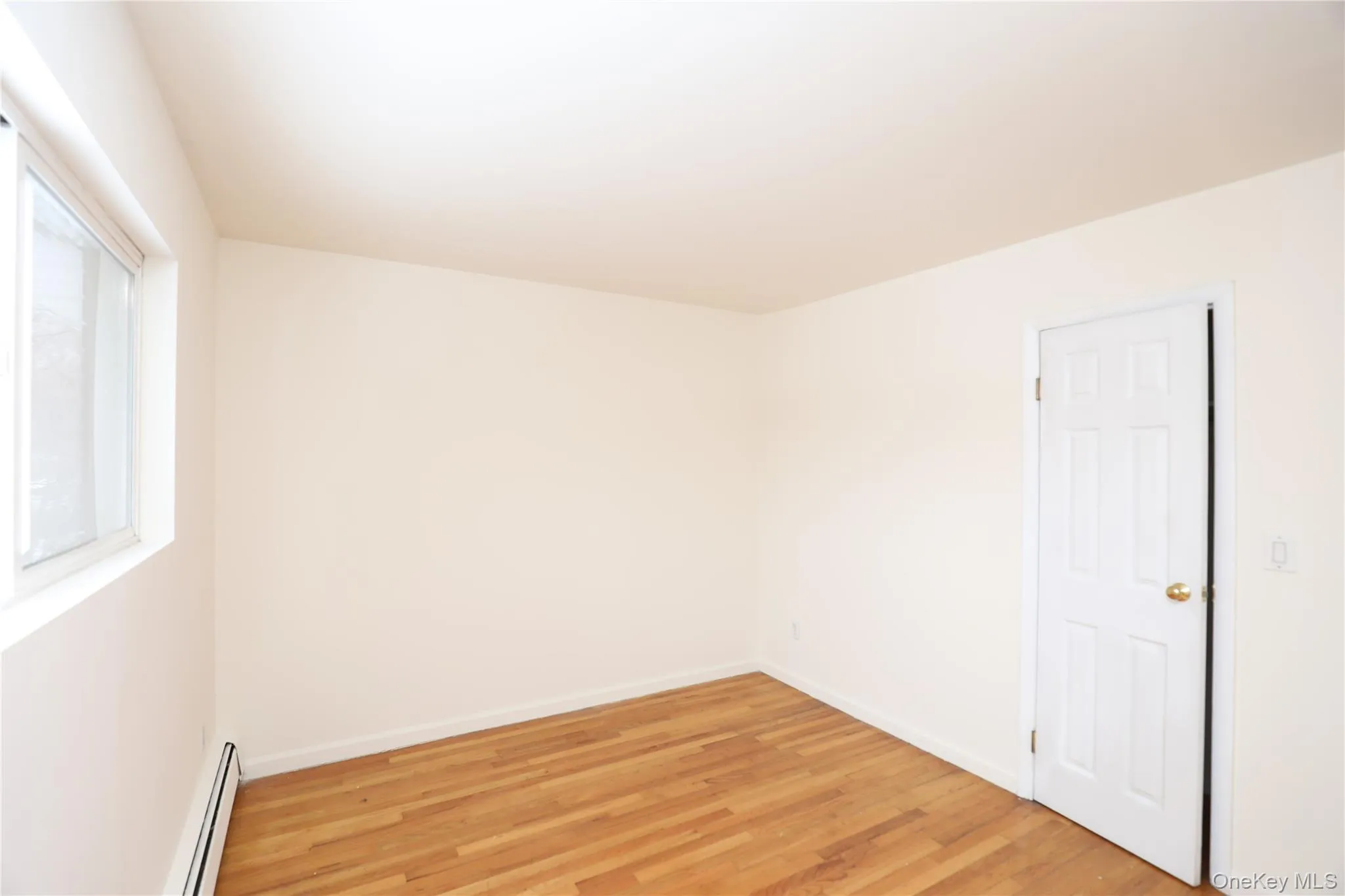 30 Lamb Avenue, Saugerties, NY, 2 Bedrooms Bedrooms, 3 Rooms Rooms,1 BathroomBathrooms,Residential Lease,For Rent,Lamb,0,963332 30 Lamb Avenue, Saugerties, NY, 2 Bedrooms Bedrooms, 3 Rooms Rooms,1 BathroomBathrooms,Residential Lease,For Rent,Lamb,0,963332