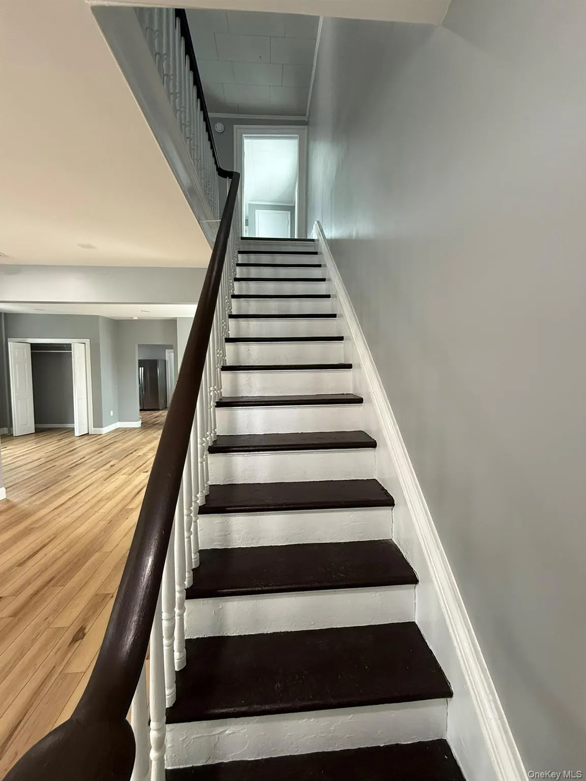 7 Mulberry Street, Middletown, NY, 4 Bedrooms Bedrooms, 7 Rooms Rooms,1 BathroomBathrooms,Residential Lease,For Rent,Mulberry,0,963345 7 Mulberry Street, Middletown, NY, 4 Bedrooms Bedrooms, 7 Rooms Rooms,1 BathroomBathrooms,Residential Lease,For Rent,Mulberry,0,963345