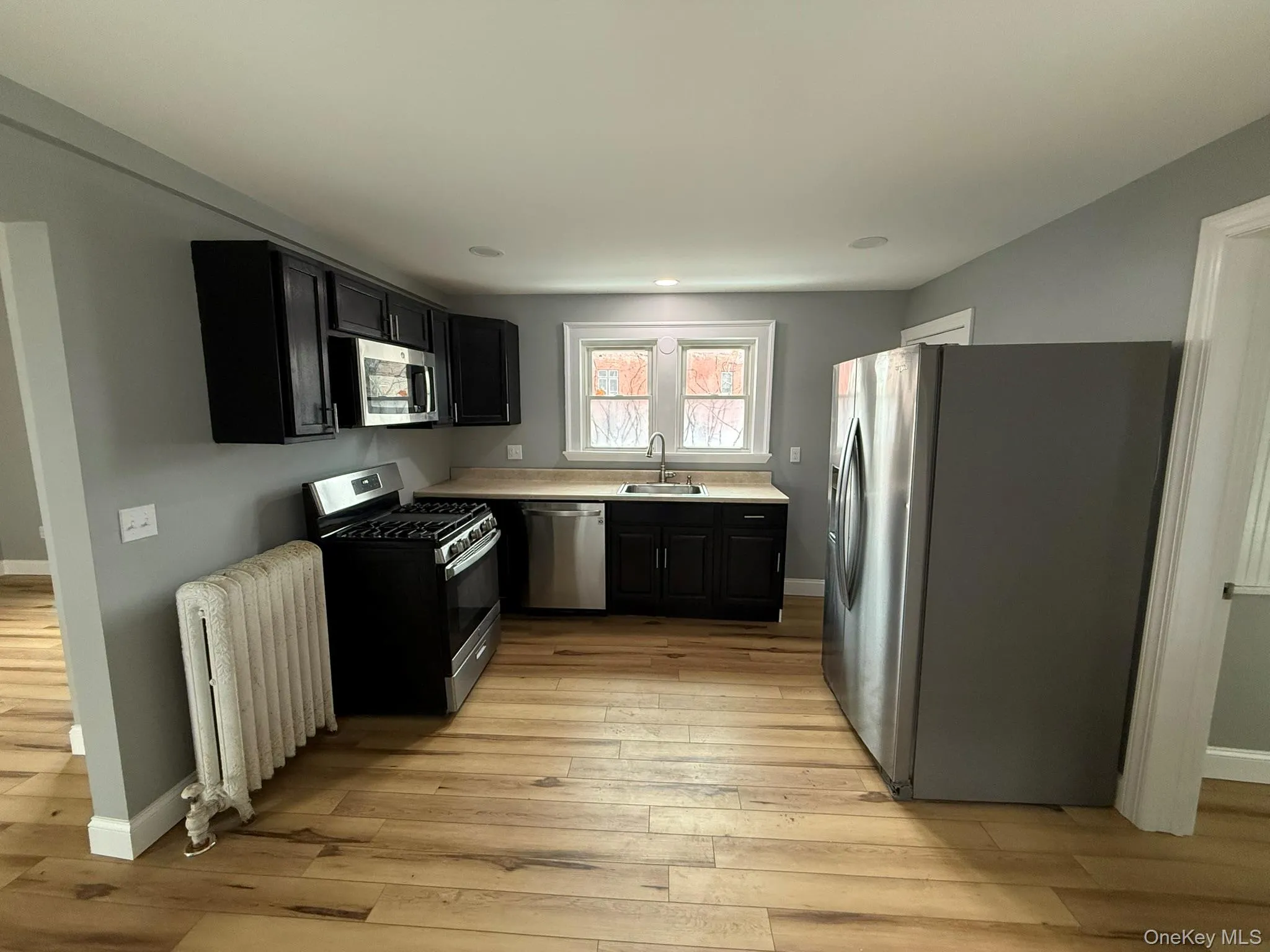 7 Mulberry Street, Middletown, NY, 4 Bedrooms Bedrooms, 7 Rooms Rooms,1 BathroomBathrooms,Residential Lease,For Rent,Mulberry,0,963345 7 Mulberry Street, Middletown, NY, 4 Bedrooms Bedrooms, 7 Rooms Rooms,1 BathroomBathrooms,Residential Lease,For Rent,Mulberry,0,963345