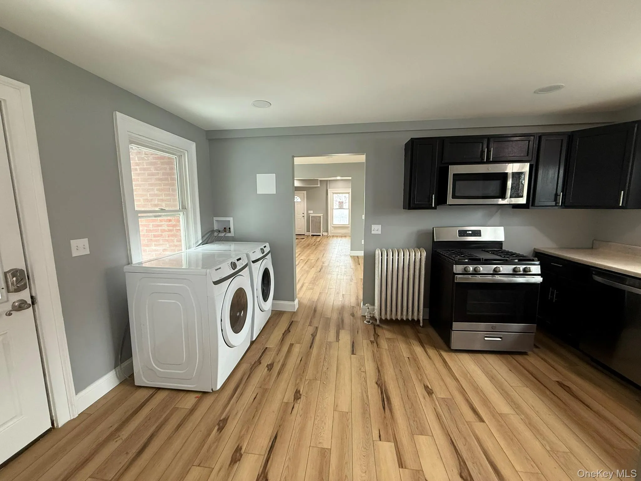 7 Mulberry Street, Middletown, NY, 4 Bedrooms Bedrooms, 7 Rooms Rooms,1 BathroomBathrooms,Residential Lease,For Rent,Mulberry,0,963345 7 Mulberry Street, Middletown, NY, 4 Bedrooms Bedrooms, 7 Rooms Rooms,1 BathroomBathrooms,Residential Lease,For Rent,Mulberry,0,963345