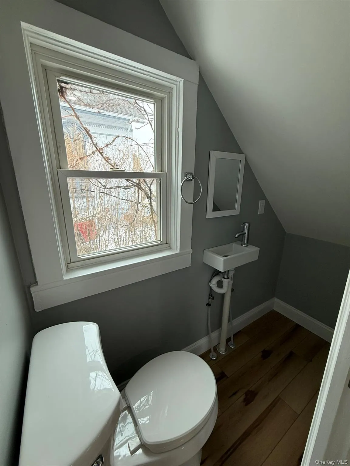 7 Mulberry Street, Middletown, NY, 4 Bedrooms Bedrooms, 7 Rooms Rooms,1 BathroomBathrooms,Residential Lease,For Rent,Mulberry,0,963345 7 Mulberry Street, Middletown, NY, 4 Bedrooms Bedrooms, 7 Rooms Rooms,1 BathroomBathrooms,Residential Lease,For Rent,Mulberry,0,963345